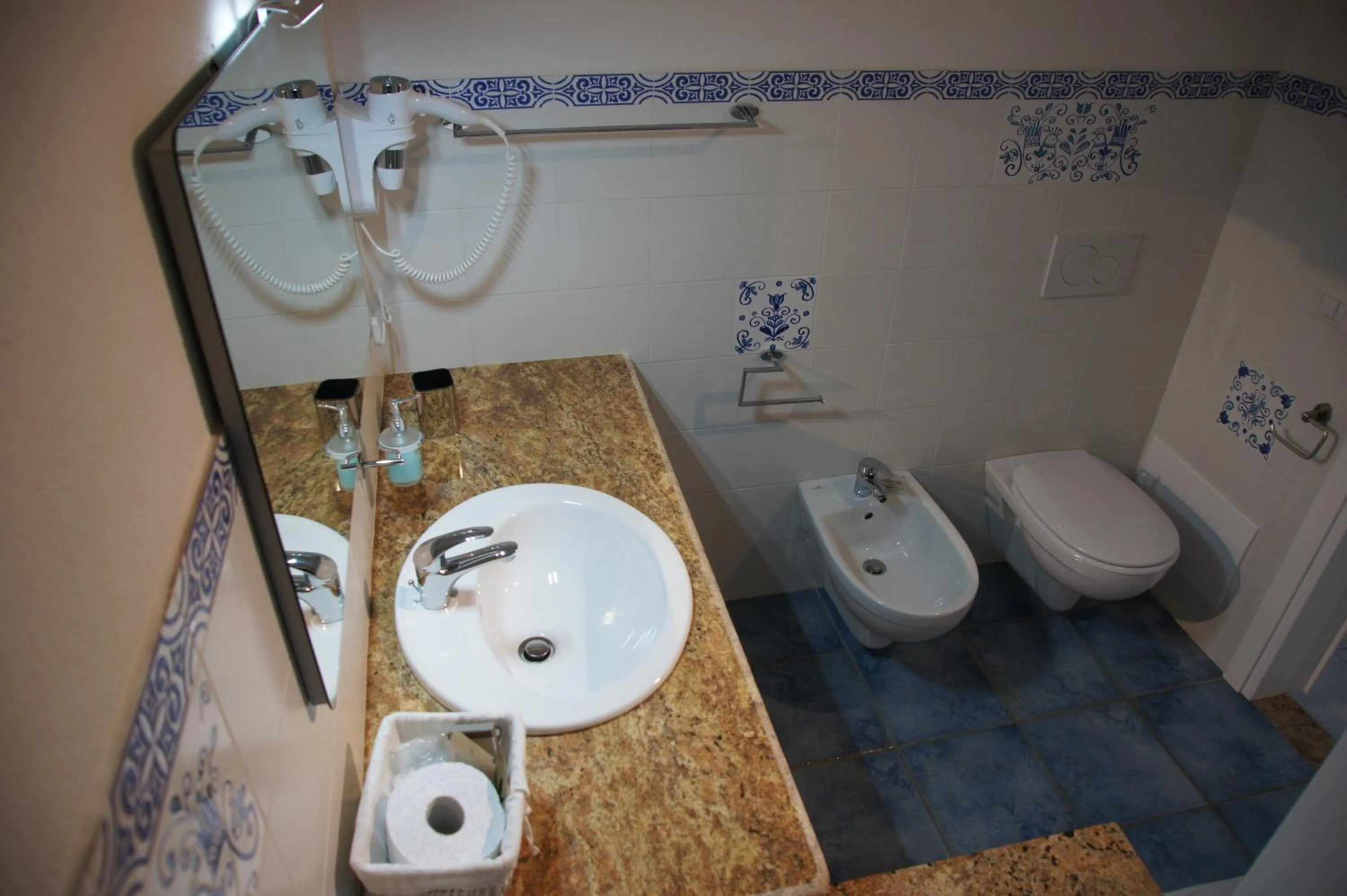 Bathroom in Il Piccolo Giardino rooms & breakfast