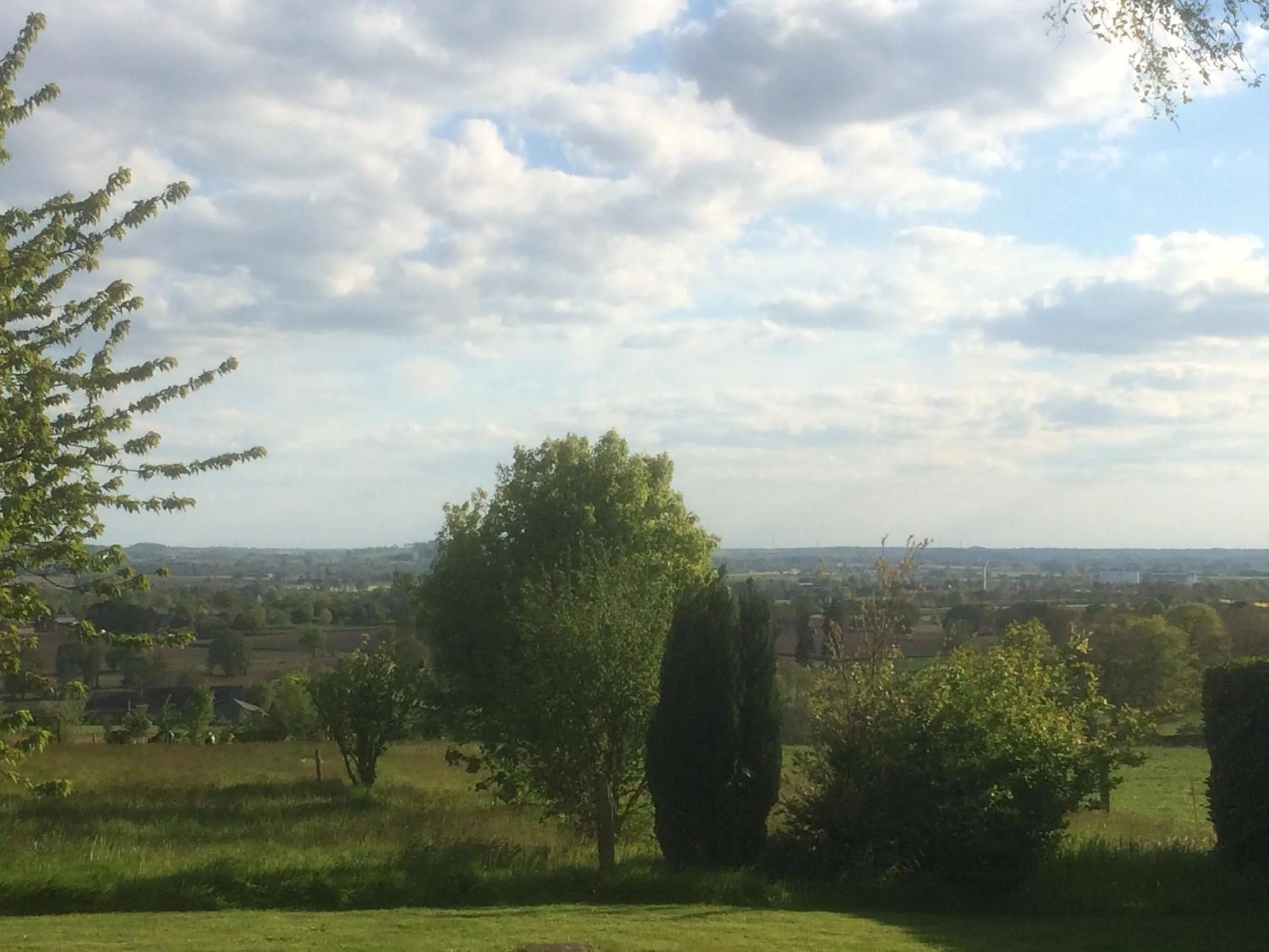 Garden view in La Chambre Montbrault
