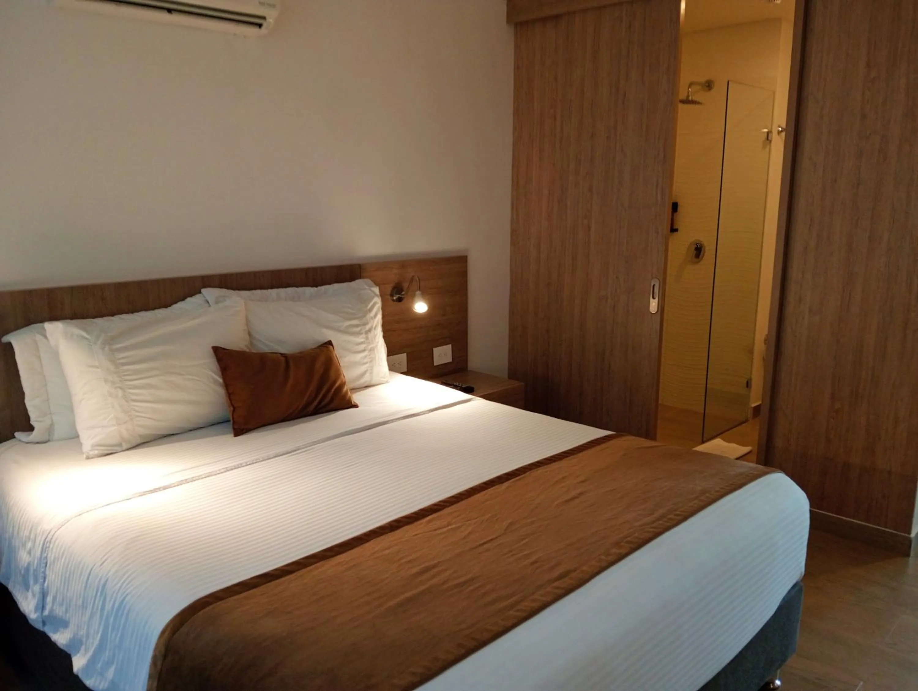 Bed in Hotel Lomas 10 Medellin