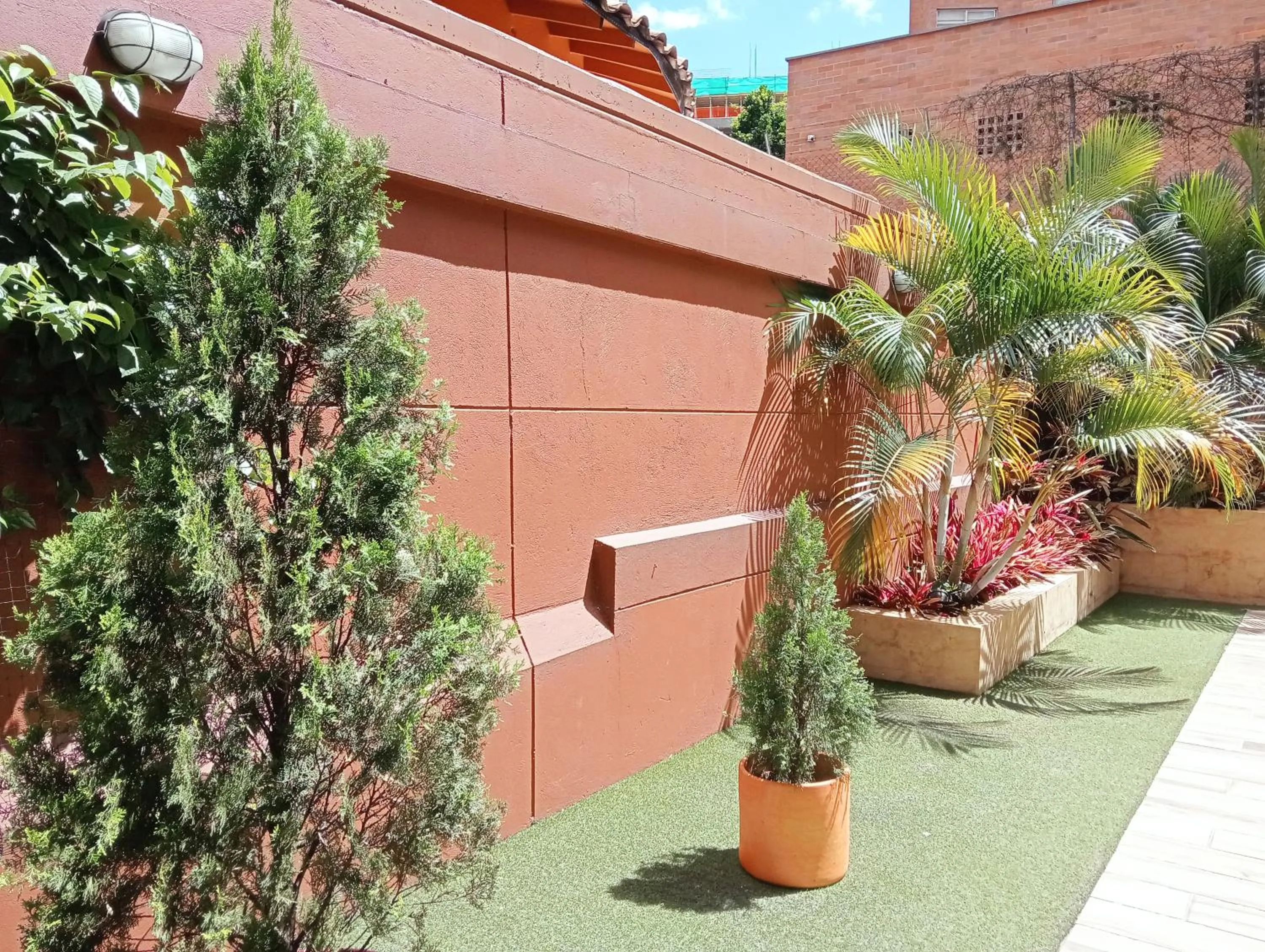 Garden in Hotel Lomas 10 Medellin