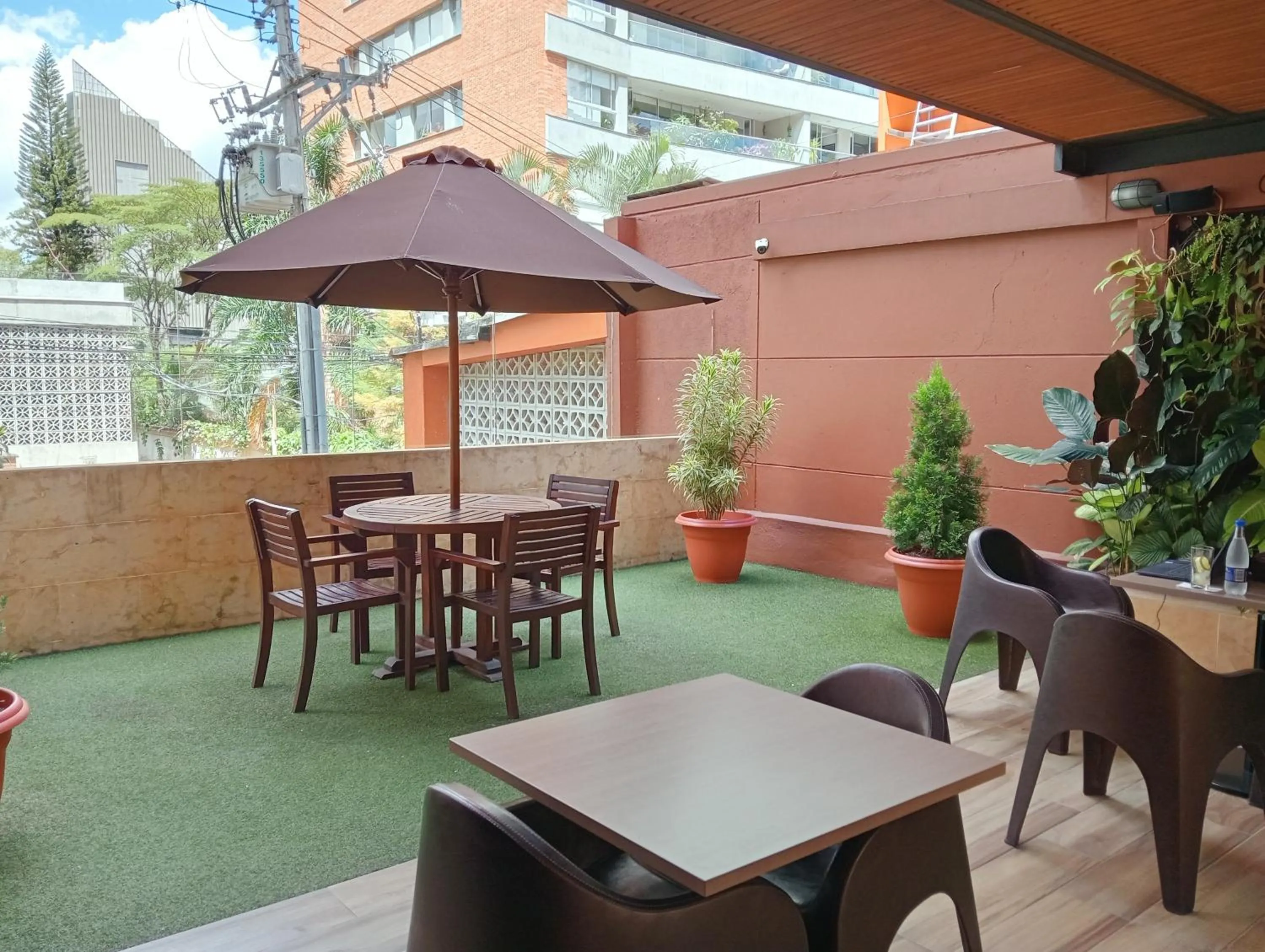 Restaurant/places to eat in Hotel Lomas 10 Medellin