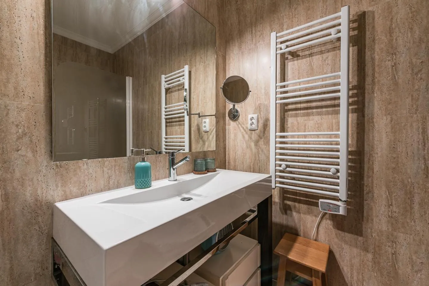 Bathroom in Praça Guest House