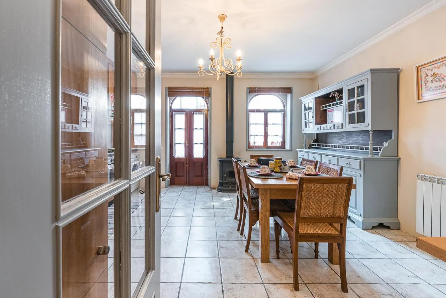 Dining area in Praça Guest House