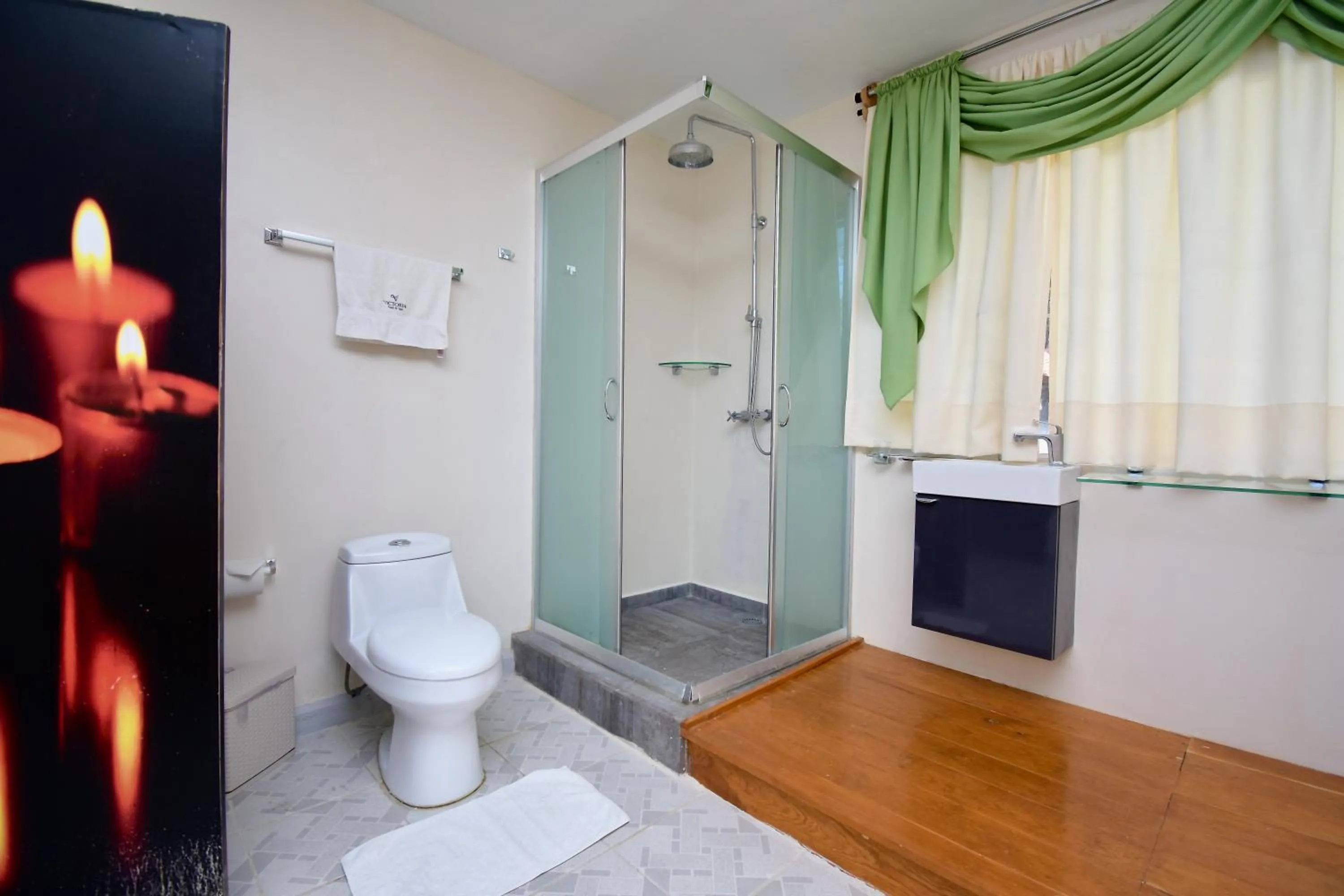 Shower in Victoria Hotel y Spa