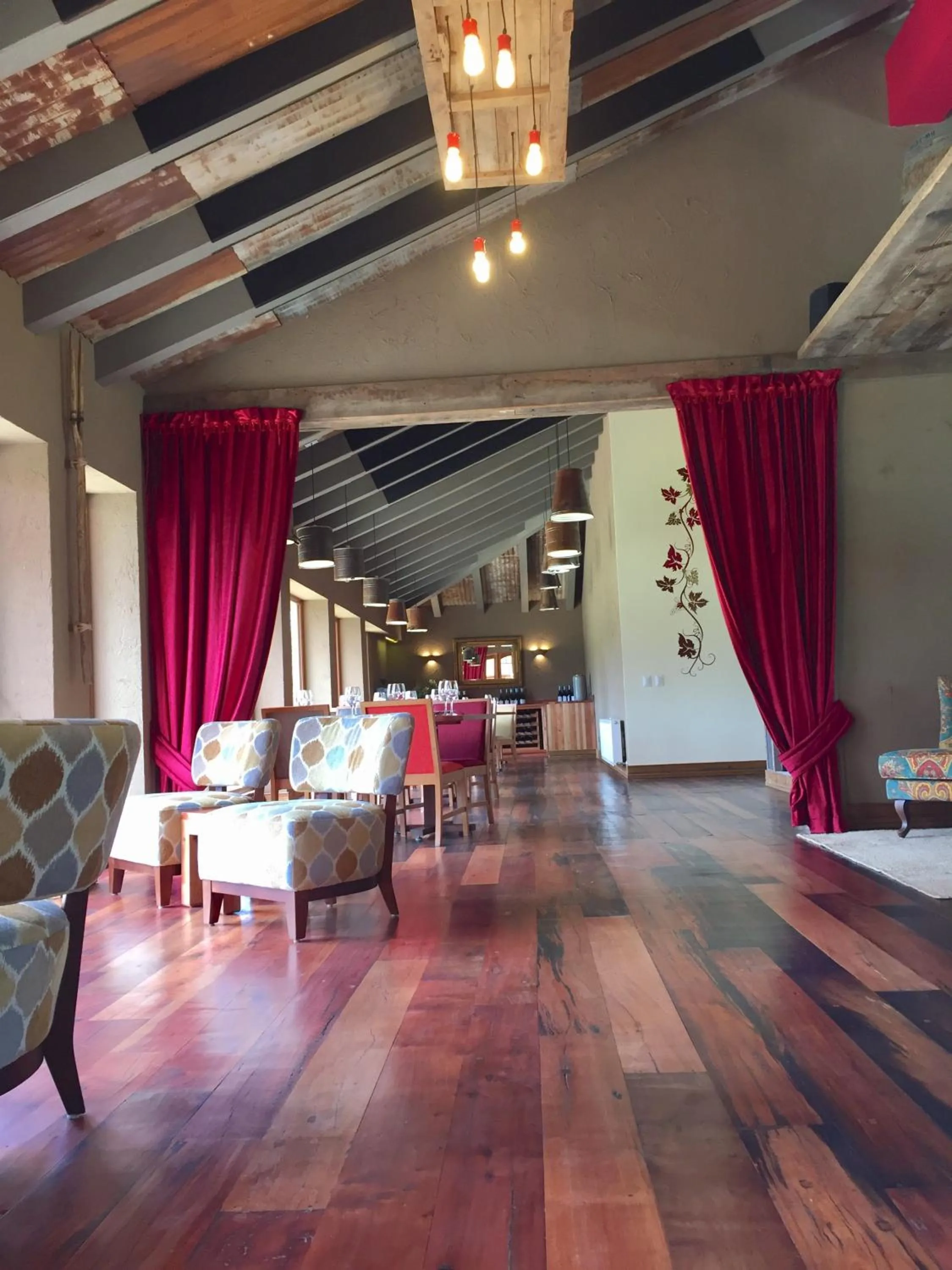 Restaurant/places to eat in Hotel Boutique BC Wine Casablanca