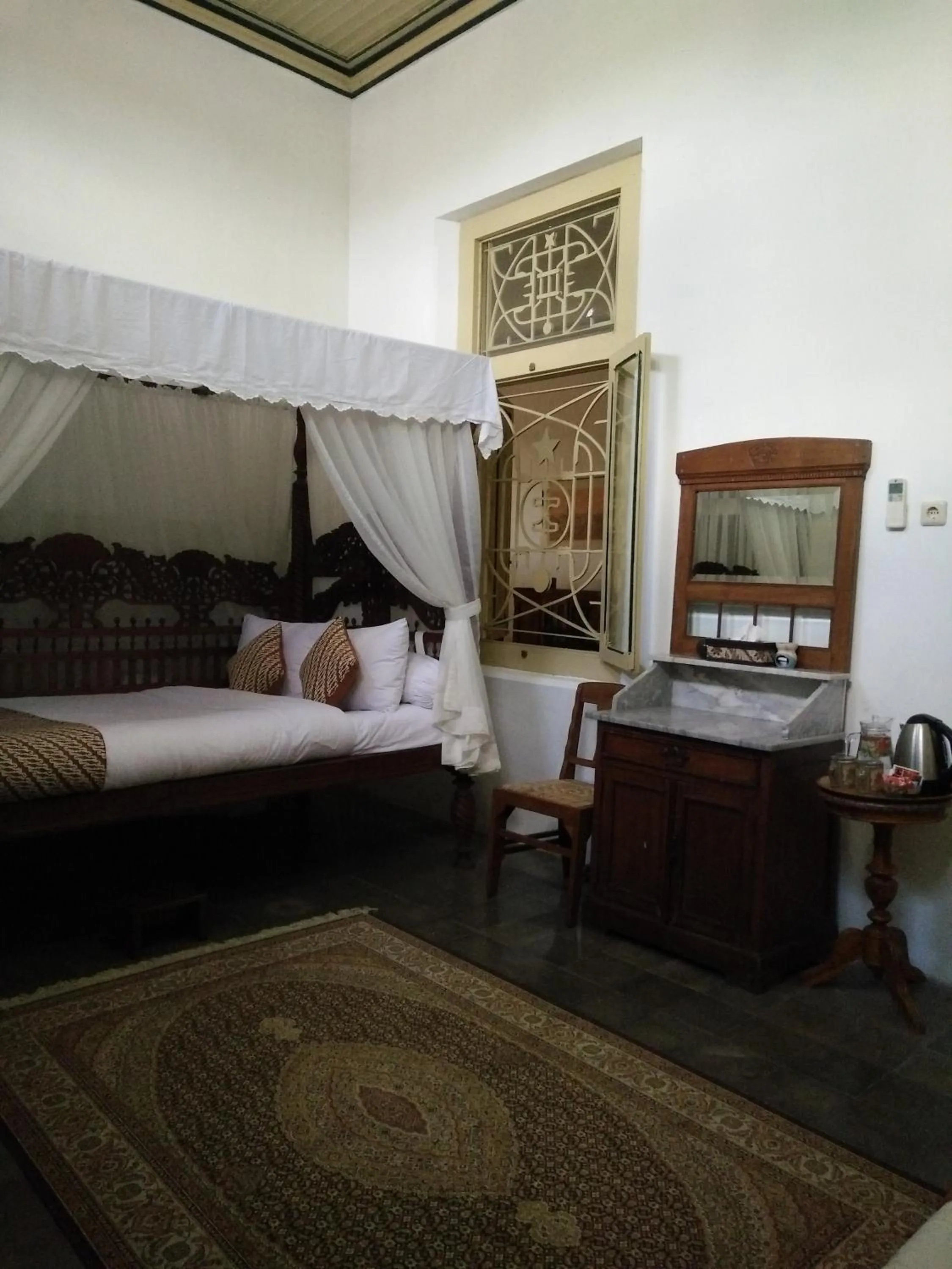 Bedroom, Bed in nDalem Natan Royal Heritage