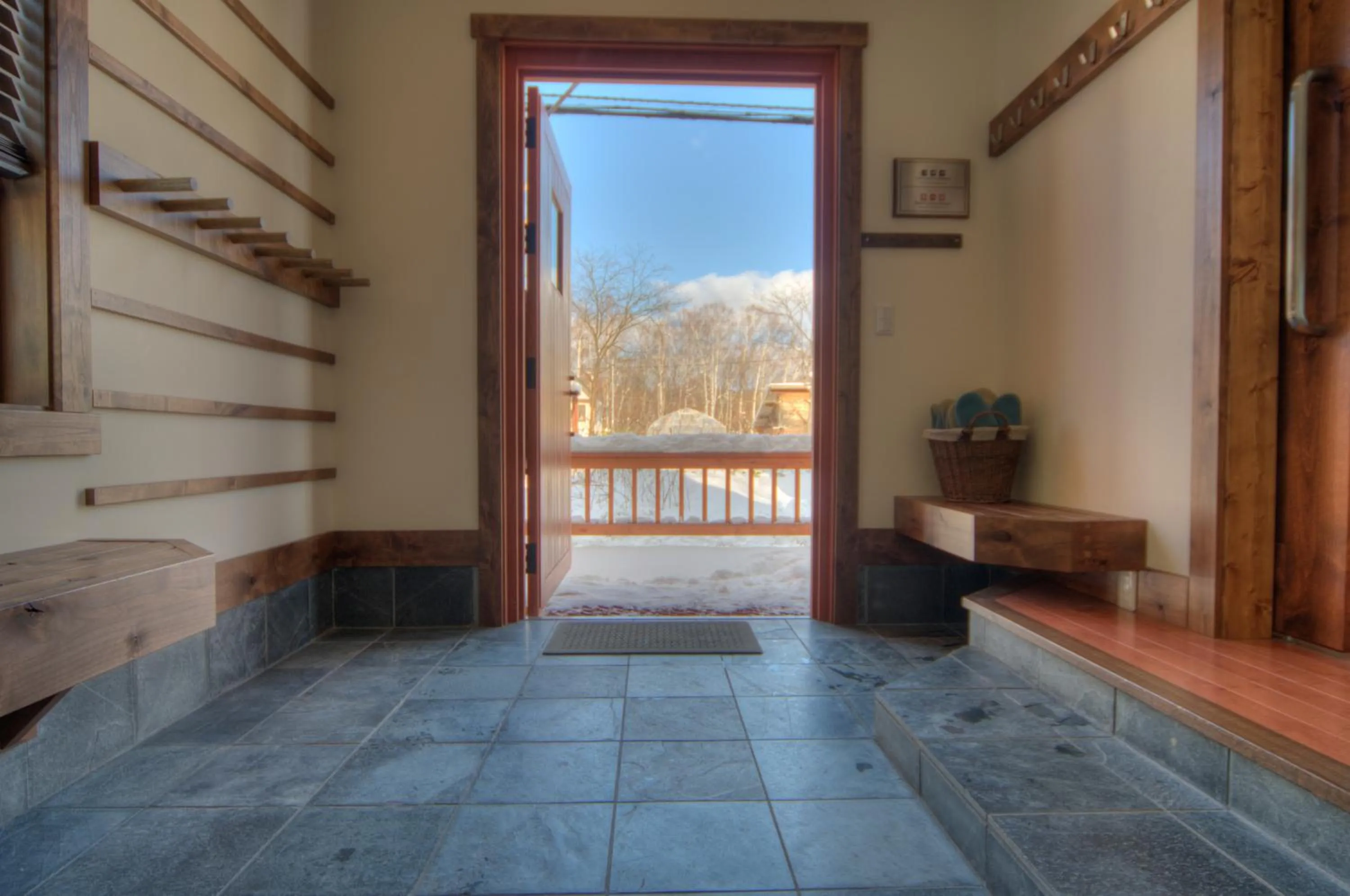 Facade/entrance in Gouka Chalet