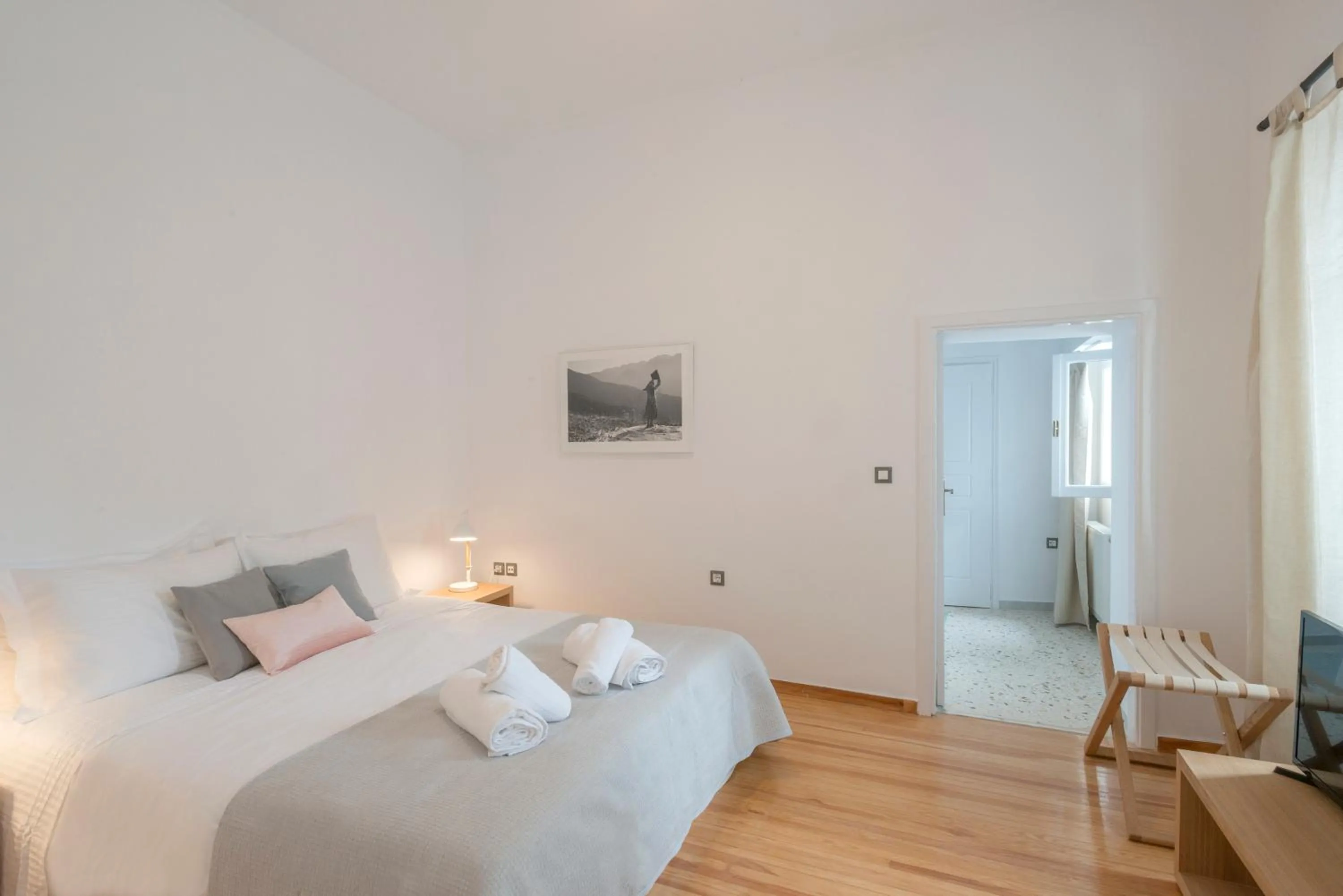 Bedroom, Bed in Athens Residence Apartments