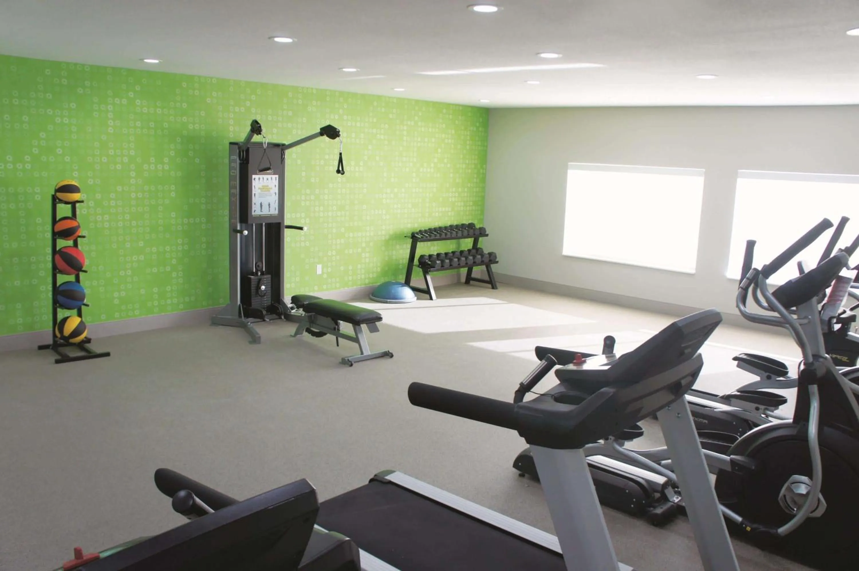 Fitness centre/facilities in La Quinta by Wyndham Pittsburg