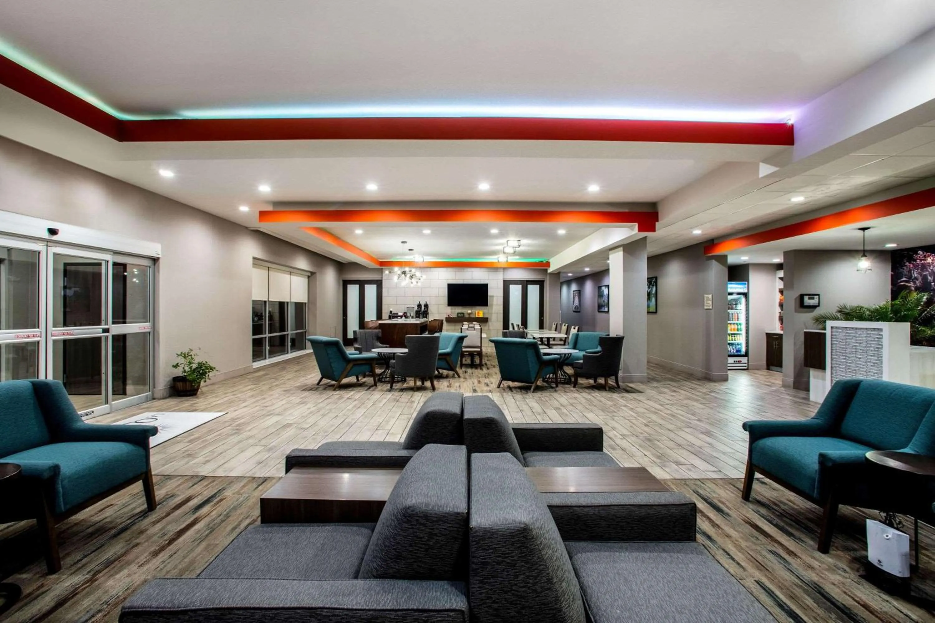 Lobby or reception in La Quinta by Wyndham Pittsburg