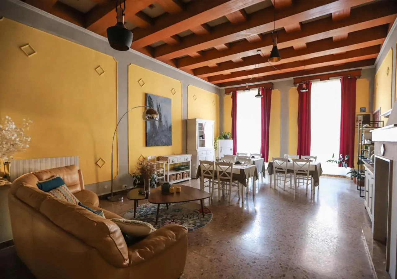 Living room in Retrò B&B