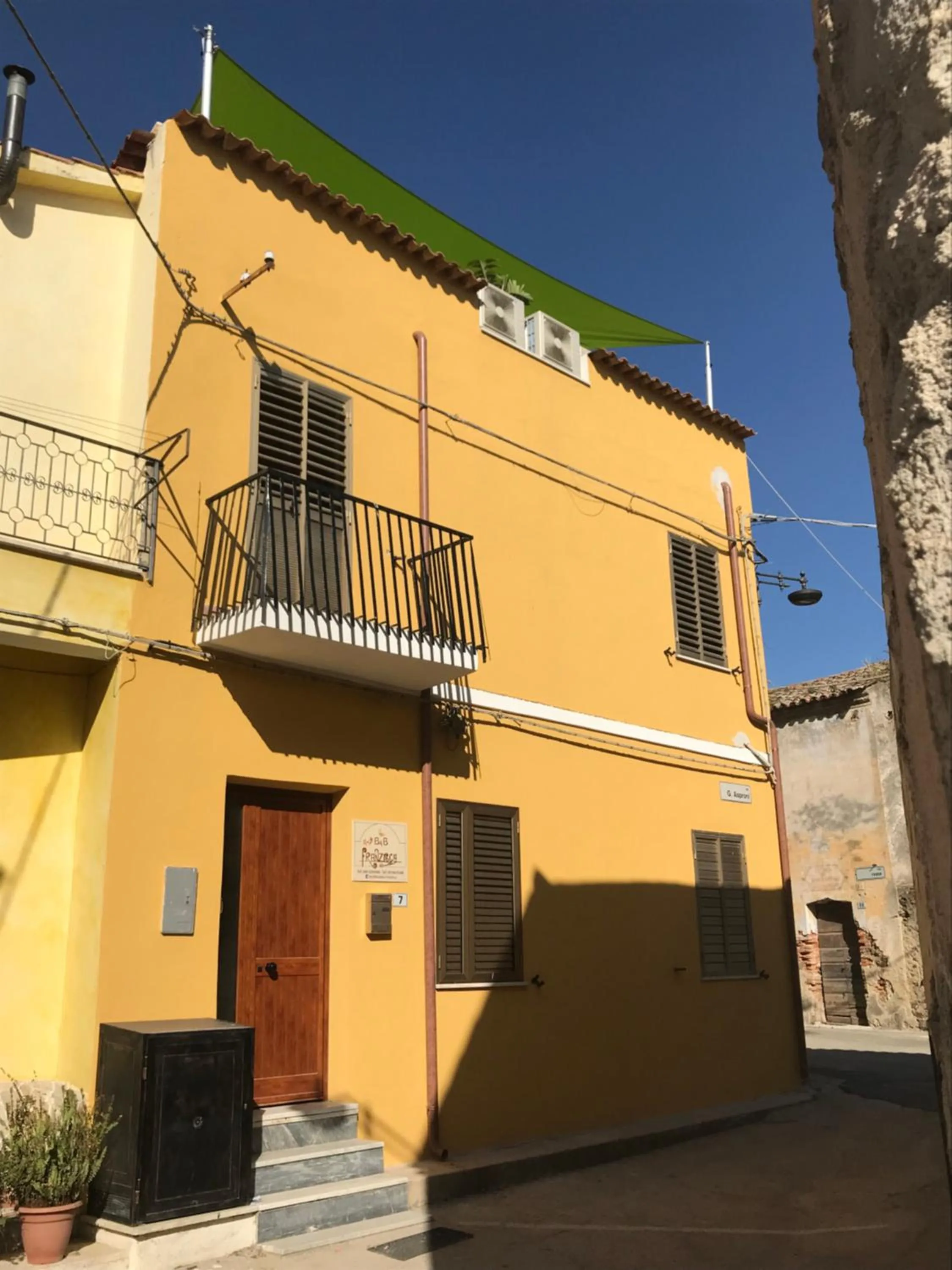 Facade/entrance in b&b Franzisca