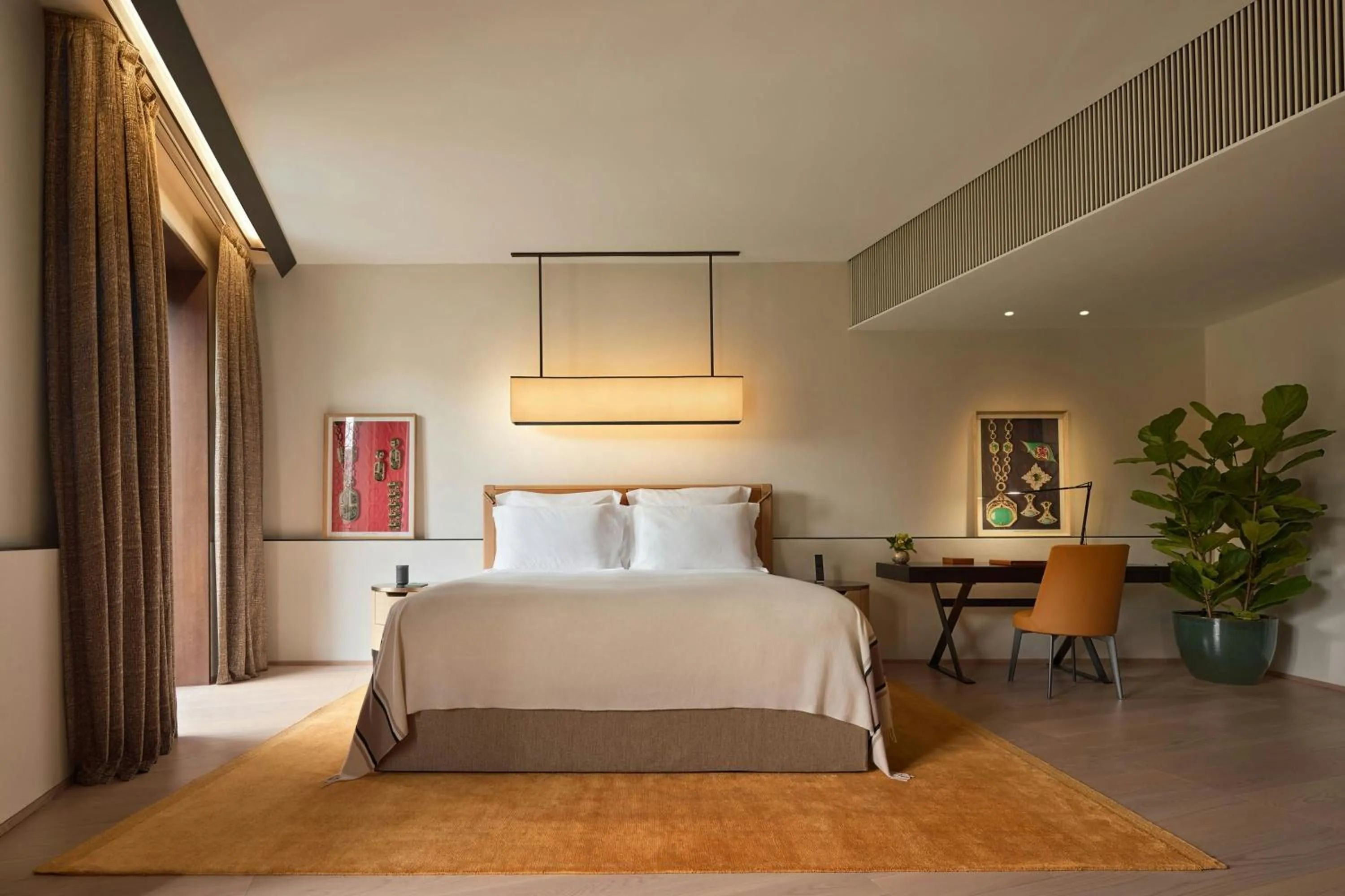 Bedroom, Bed in Bvlgari Hotel Milano