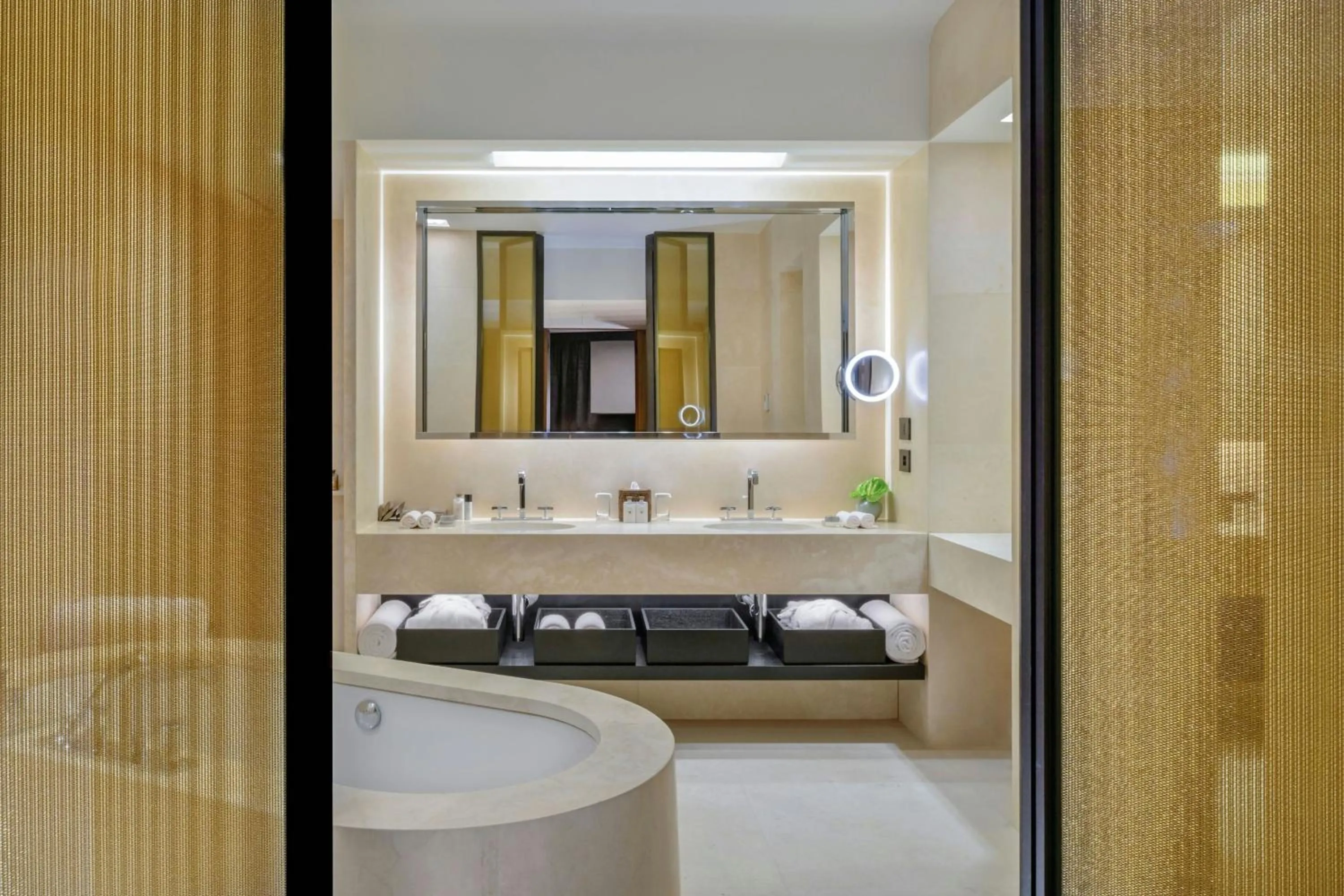 Bathroom in Bvlgari Hotel Milano