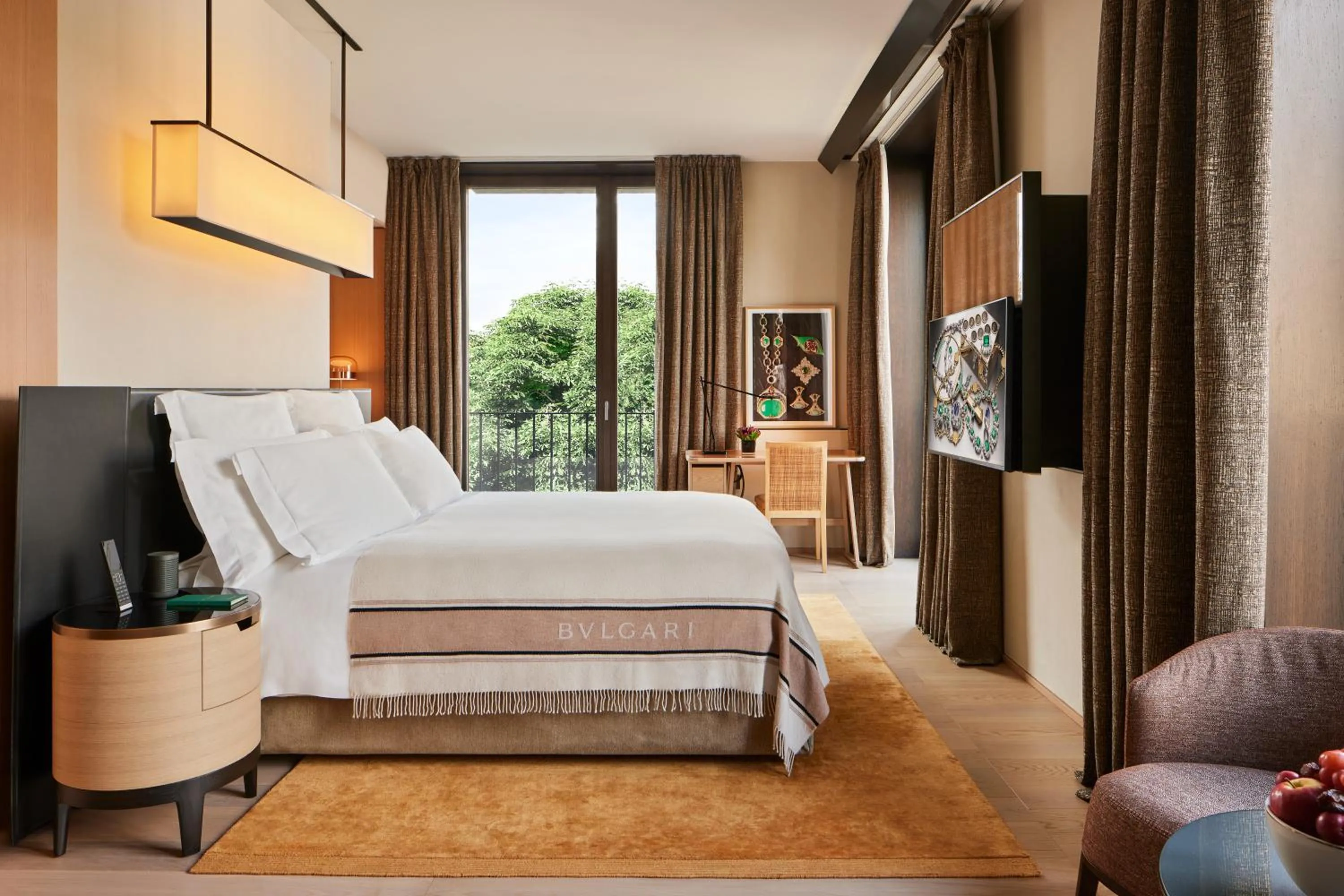 Bedroom, Bed in Bvlgari Hotel Milano