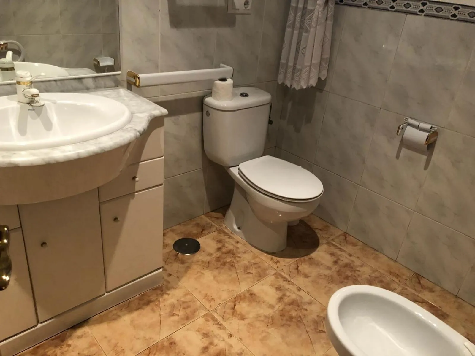 Bathroom in Chan da Vella