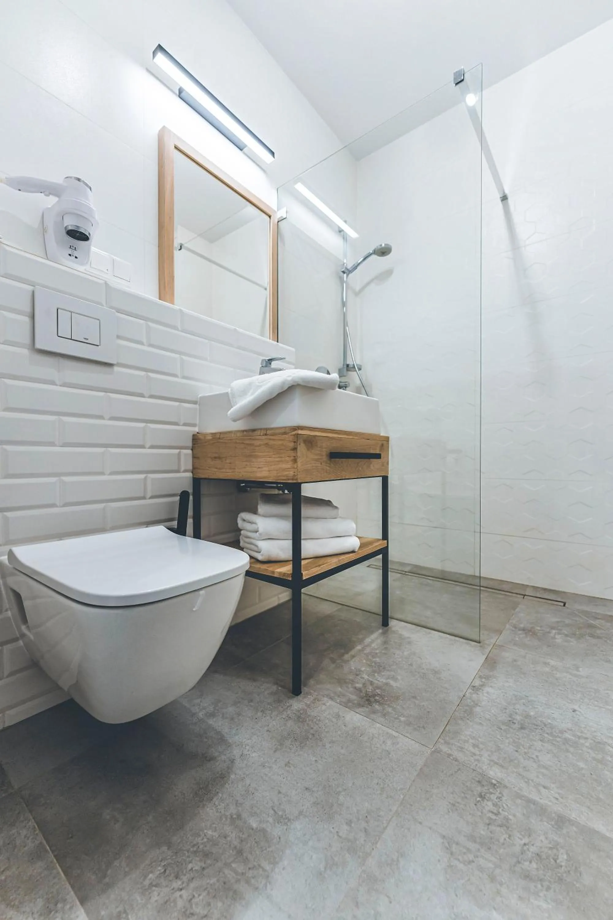 Shower in Łubinowe Wzgórze Dom II