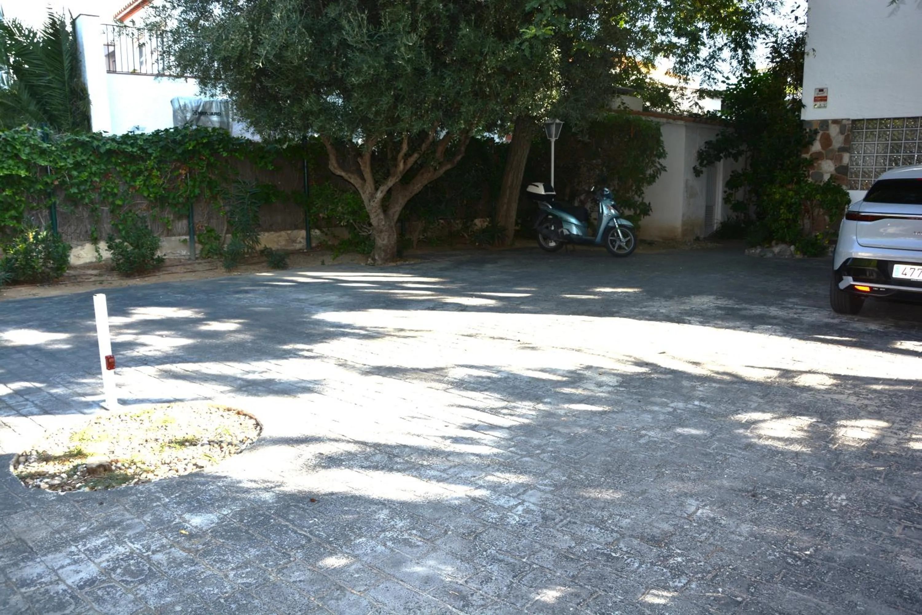 Villa Sitges Tupinetti Beach at 1 min walk Amaizing Garden and View Center Sitges 5 minutes walk NO NEED CAR