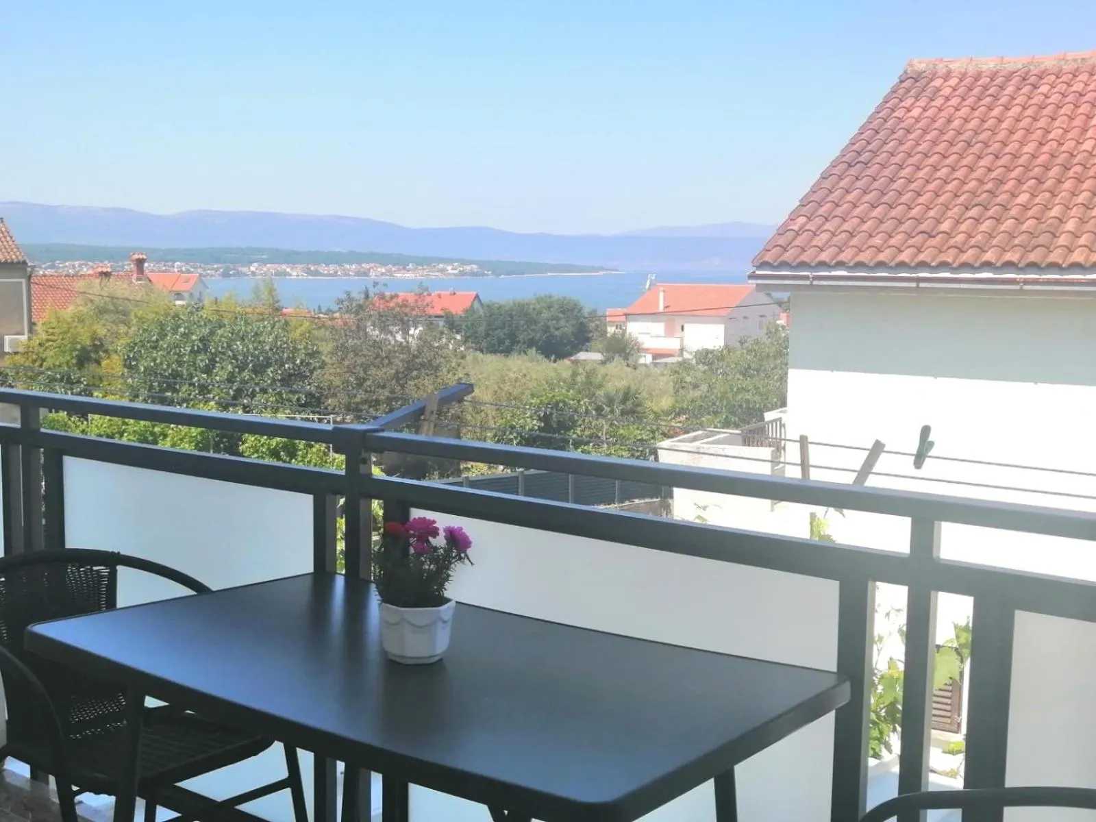 Lovely Sea View House in Malinska Island Krk