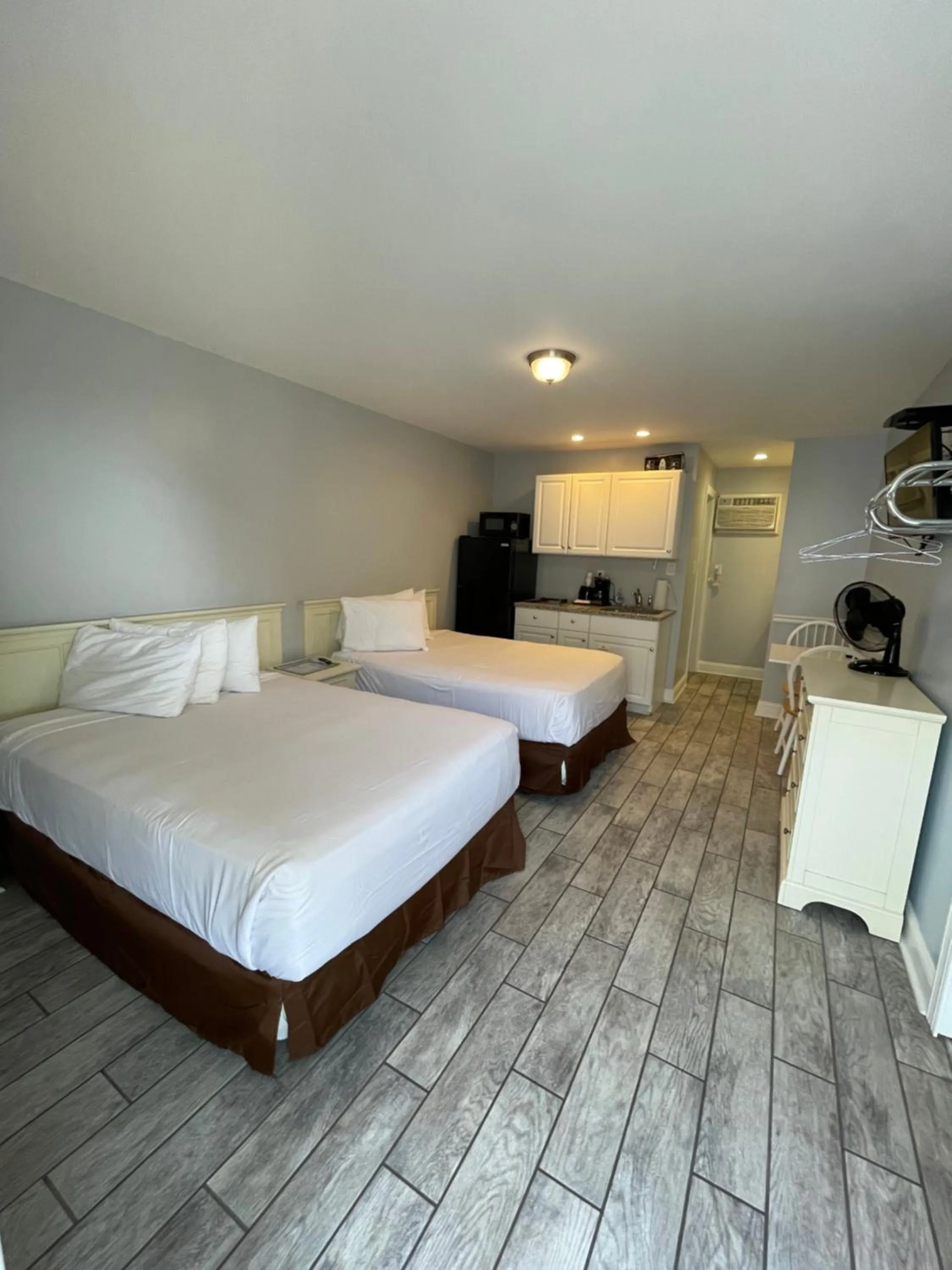 Bed in Rio Motel and Suites Wildwood Beach & Boardwalk