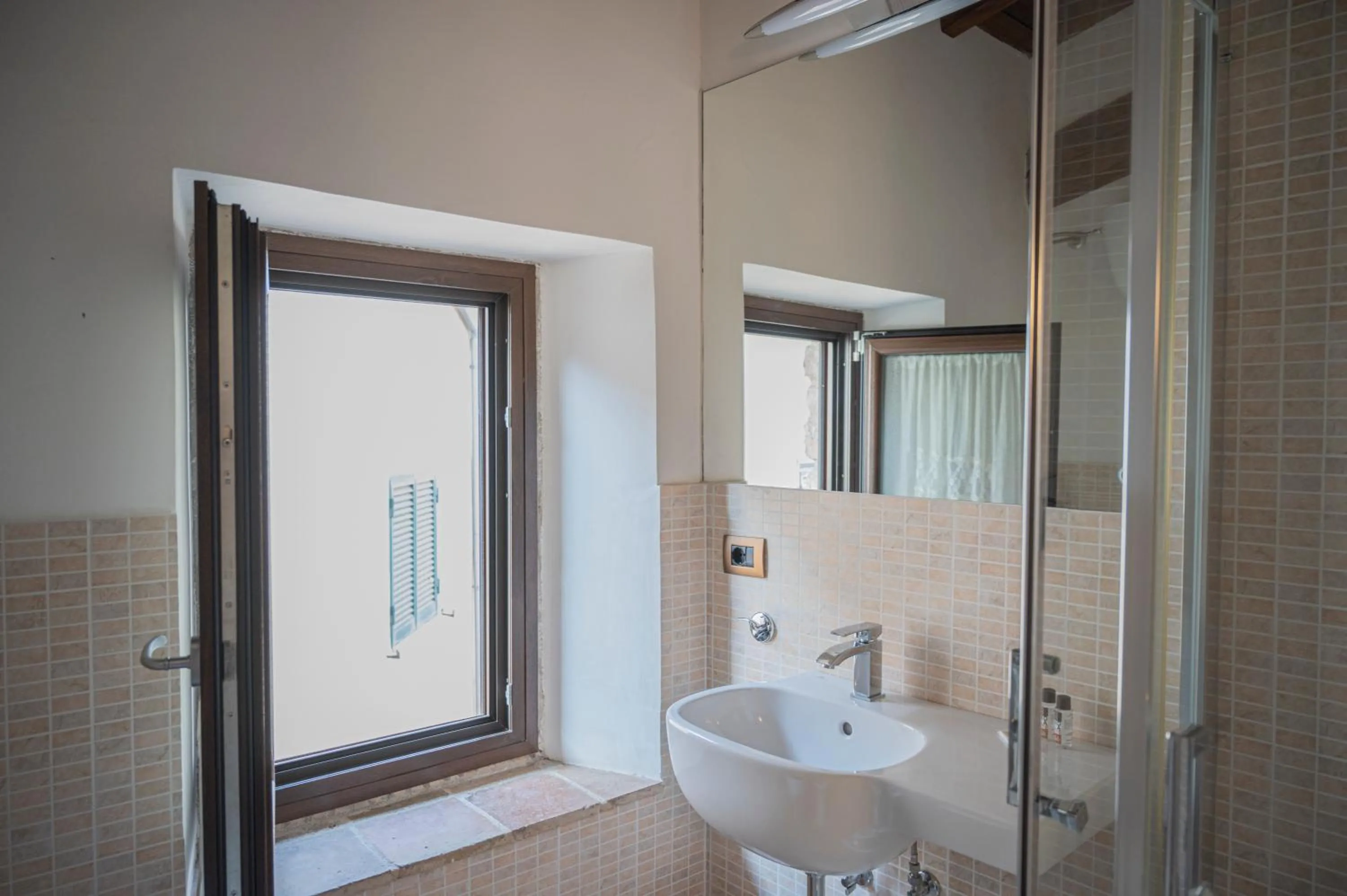 Bathroom in Locanda Persei