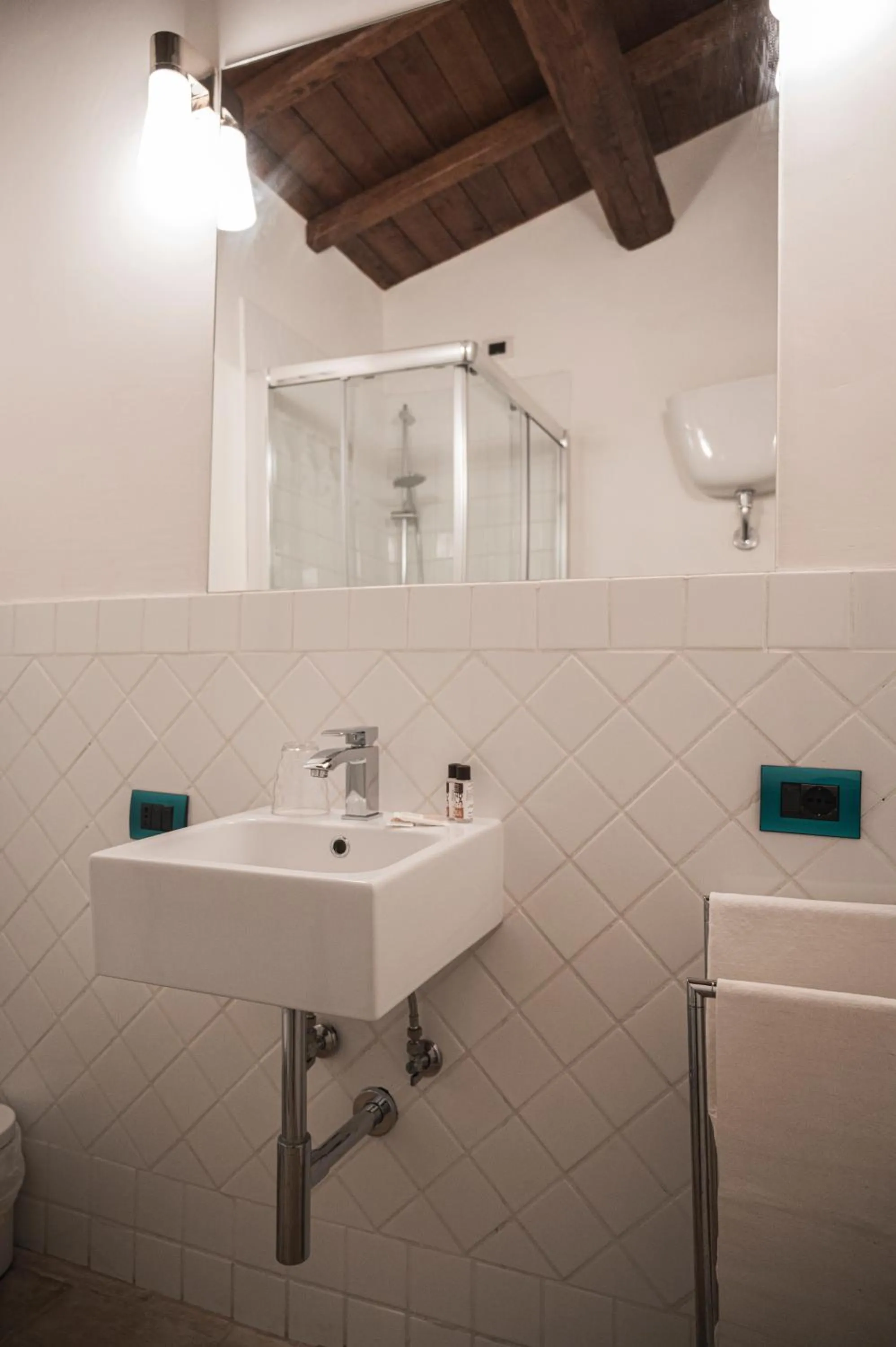 Bathroom in Locanda Persei