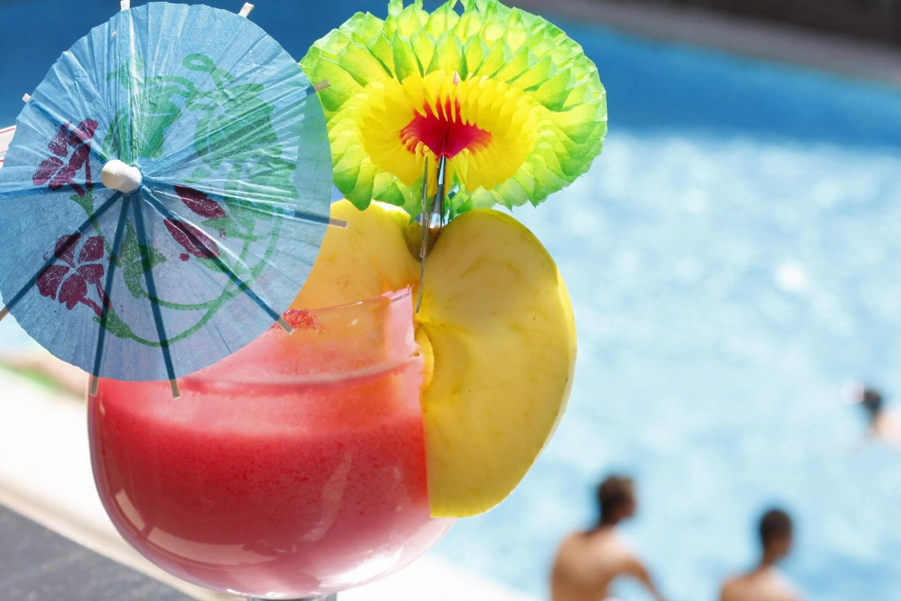 Swimming pool in Hotel Perla