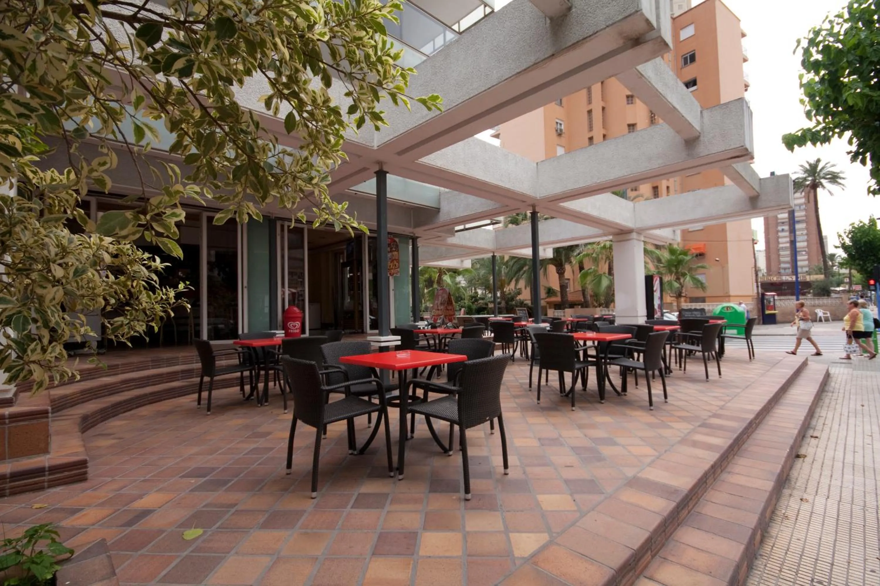 Lounge or bar in Hotel Perla