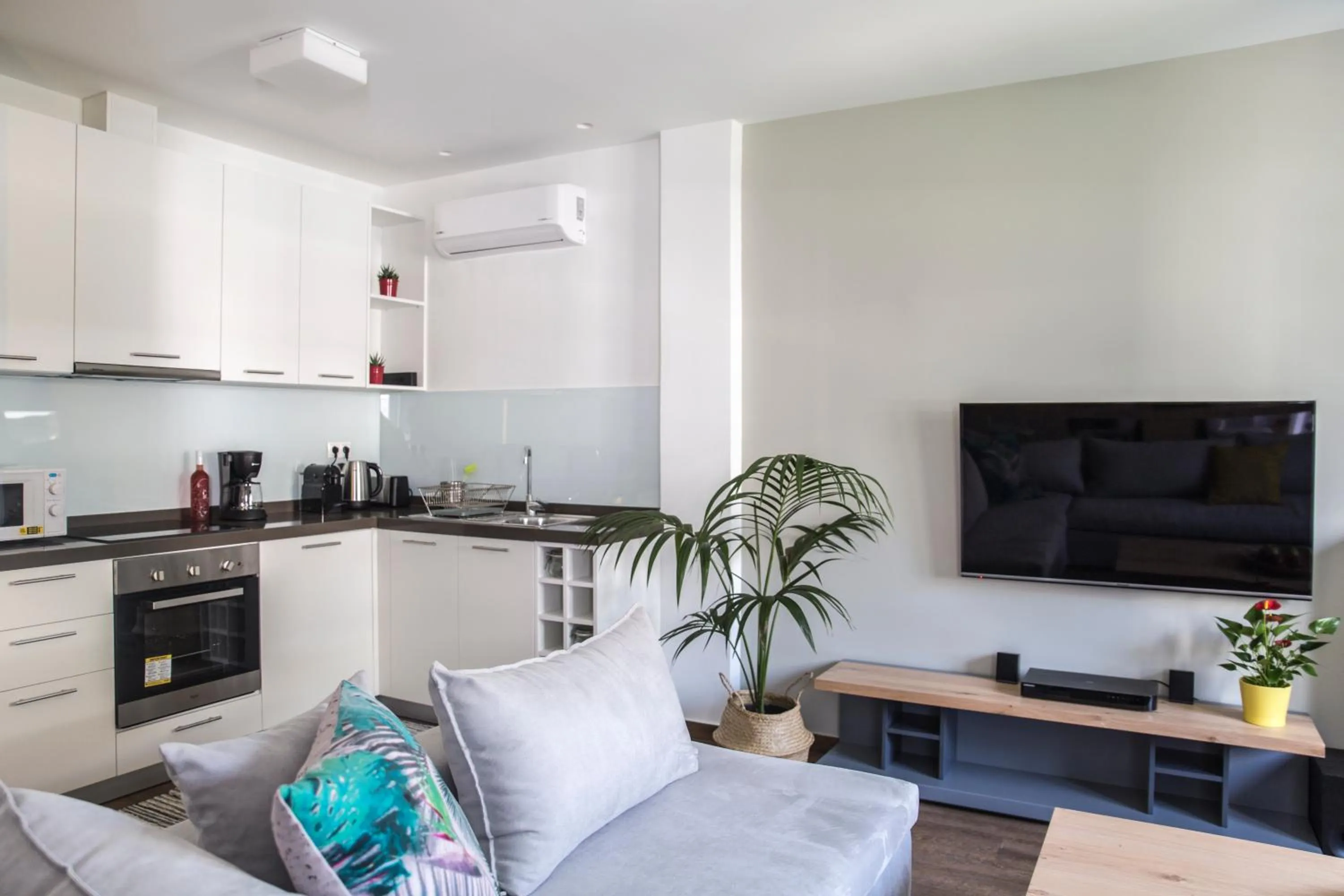 TV and multimedia in The Athens Insider