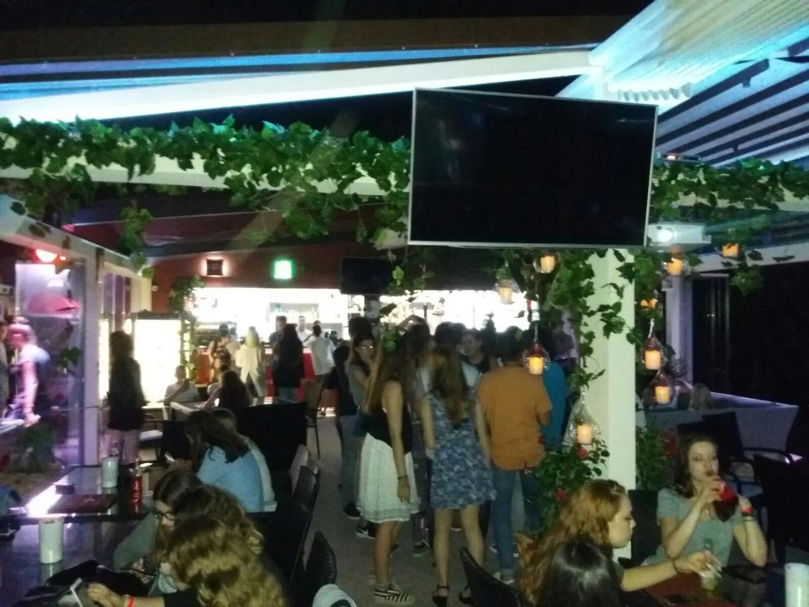 Nightclub / DJ in Hotel Regal