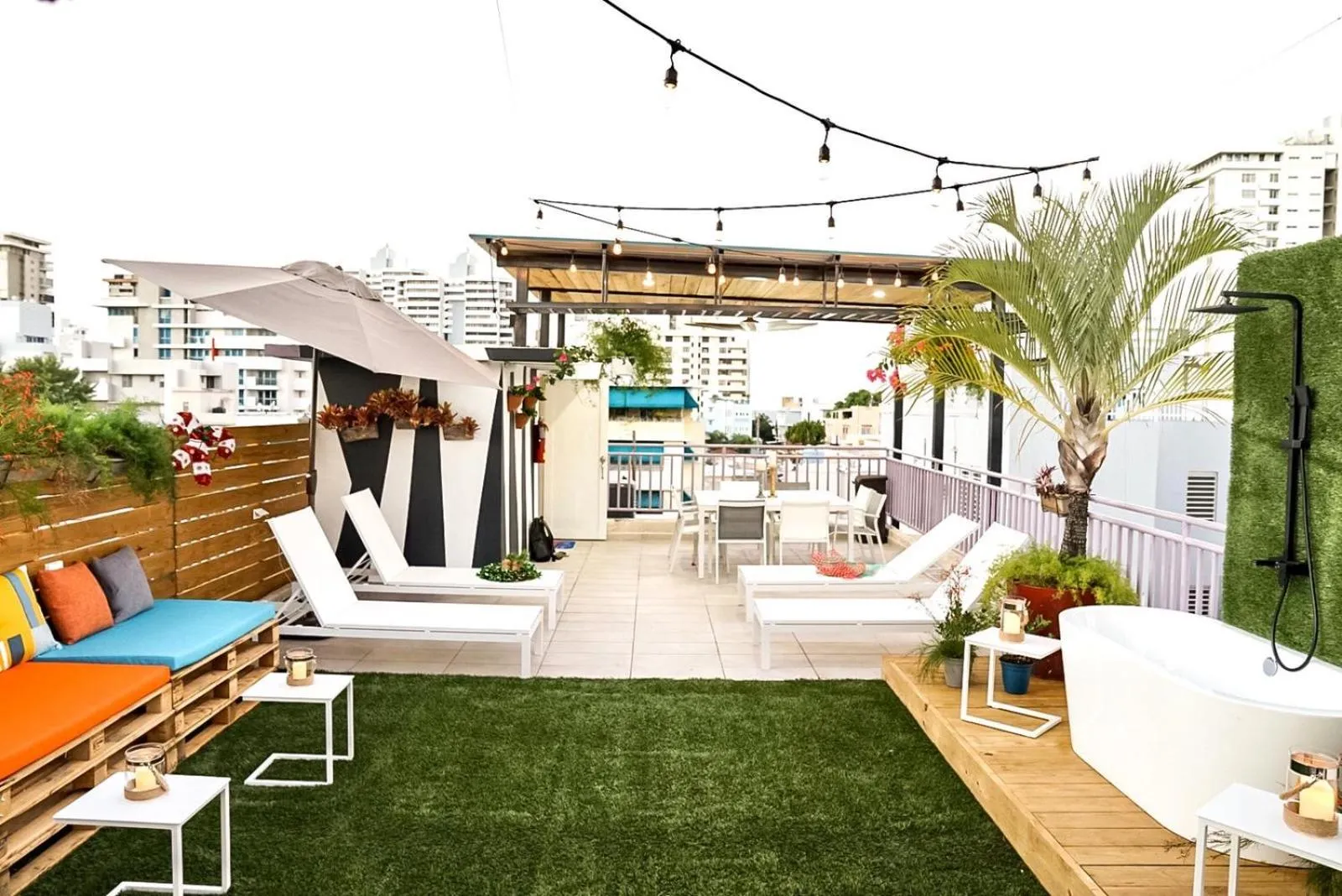 Property building in Conturce Hostel