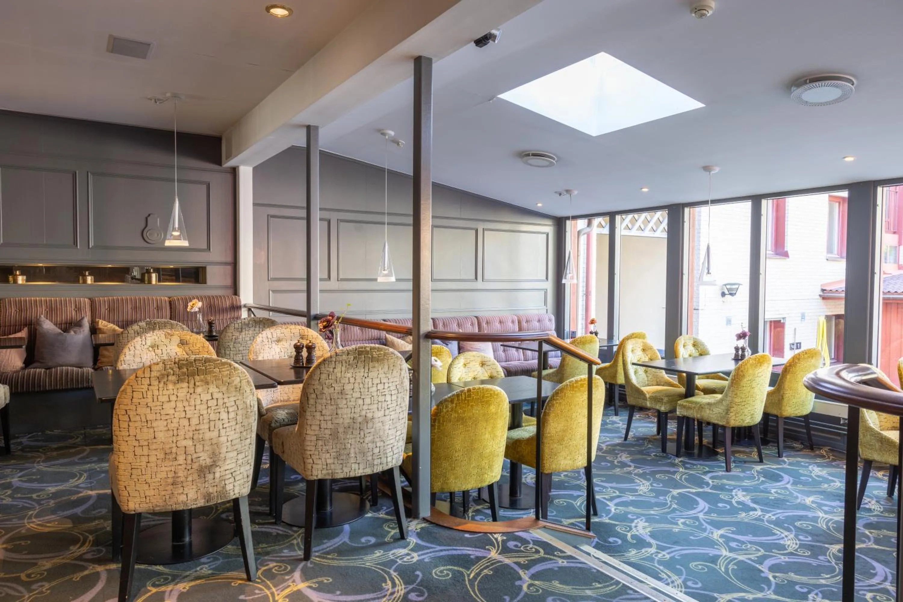 Restaurant/places to eat in Home Hotel Kung Oscar