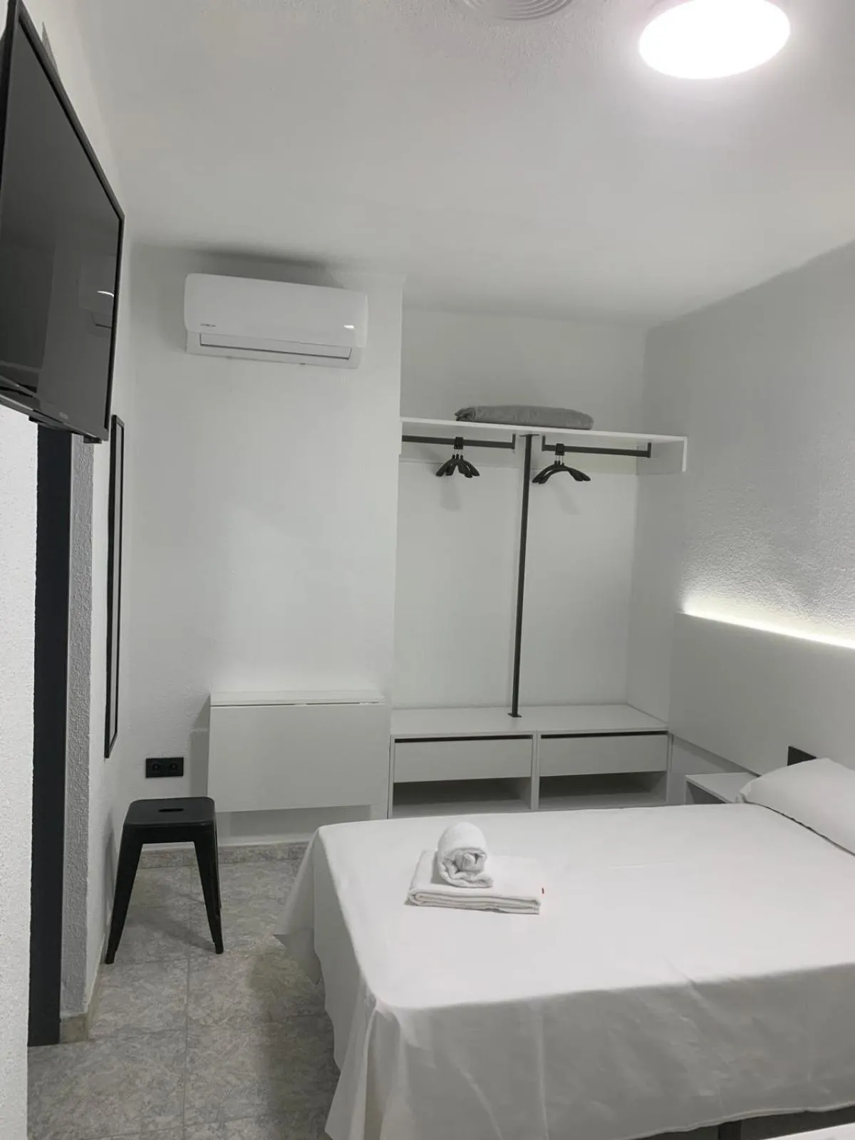 Bedroom, Bed in Hotel DL Urban