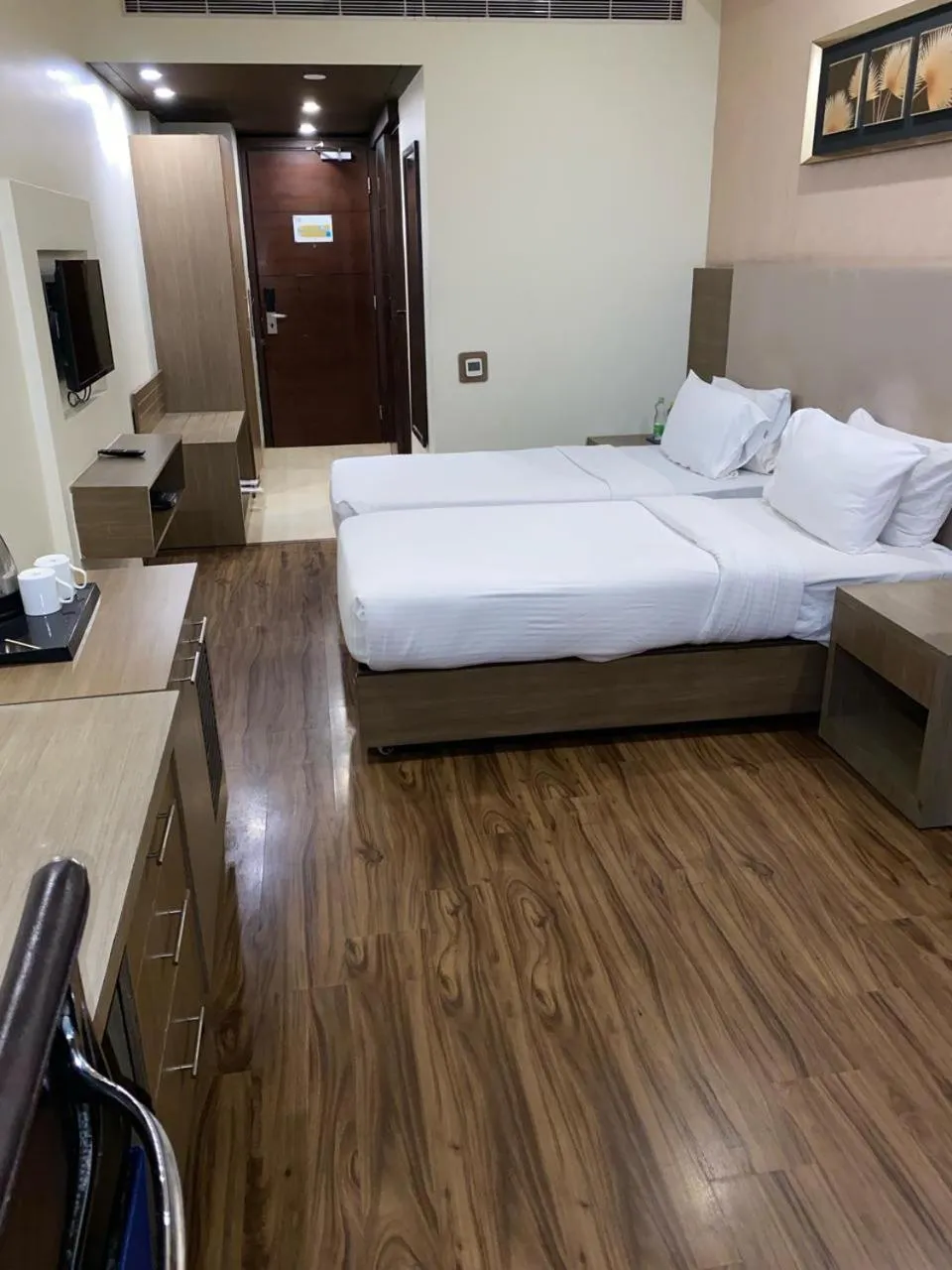 Golden Suites Gurgaon Inde Hotels