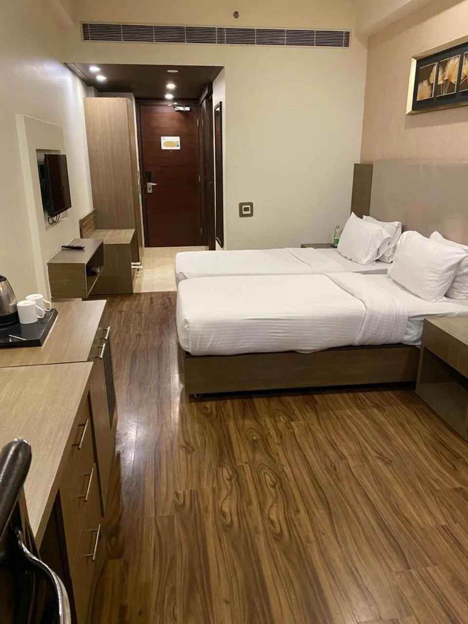 Golden Suites Gurgaon Inde Hotels