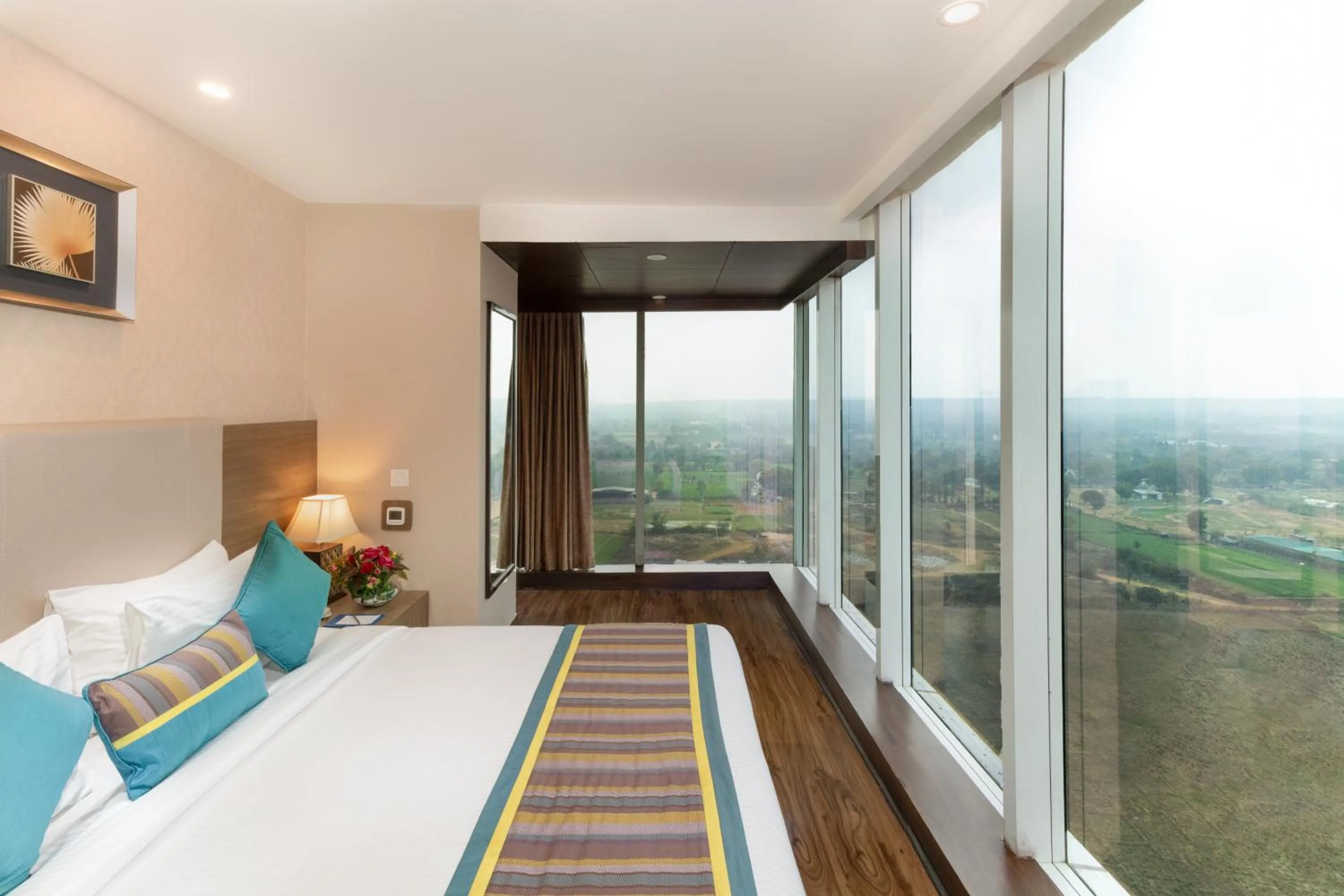 City view in Golden Suites Gurgaon Inde Hotels