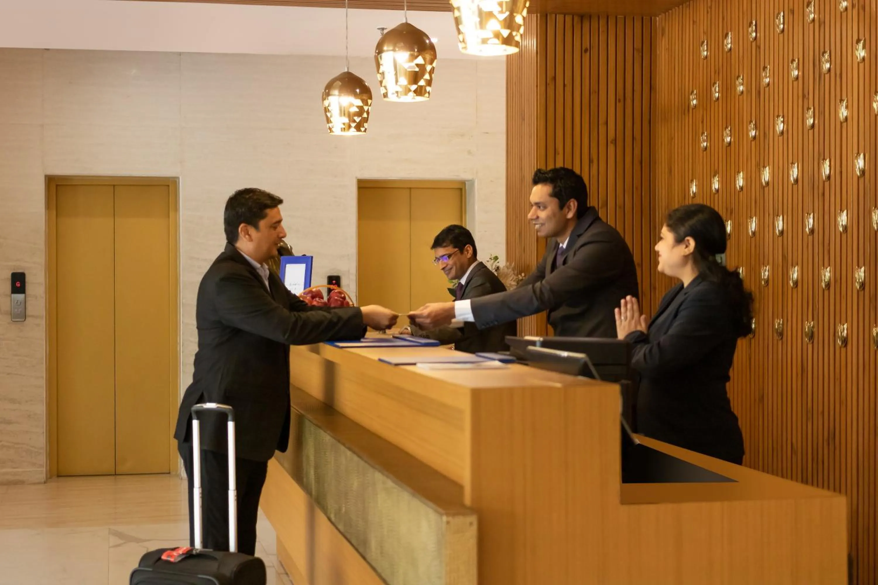 Lobby or reception in Golden Suites Gurgaon Inde Hotels