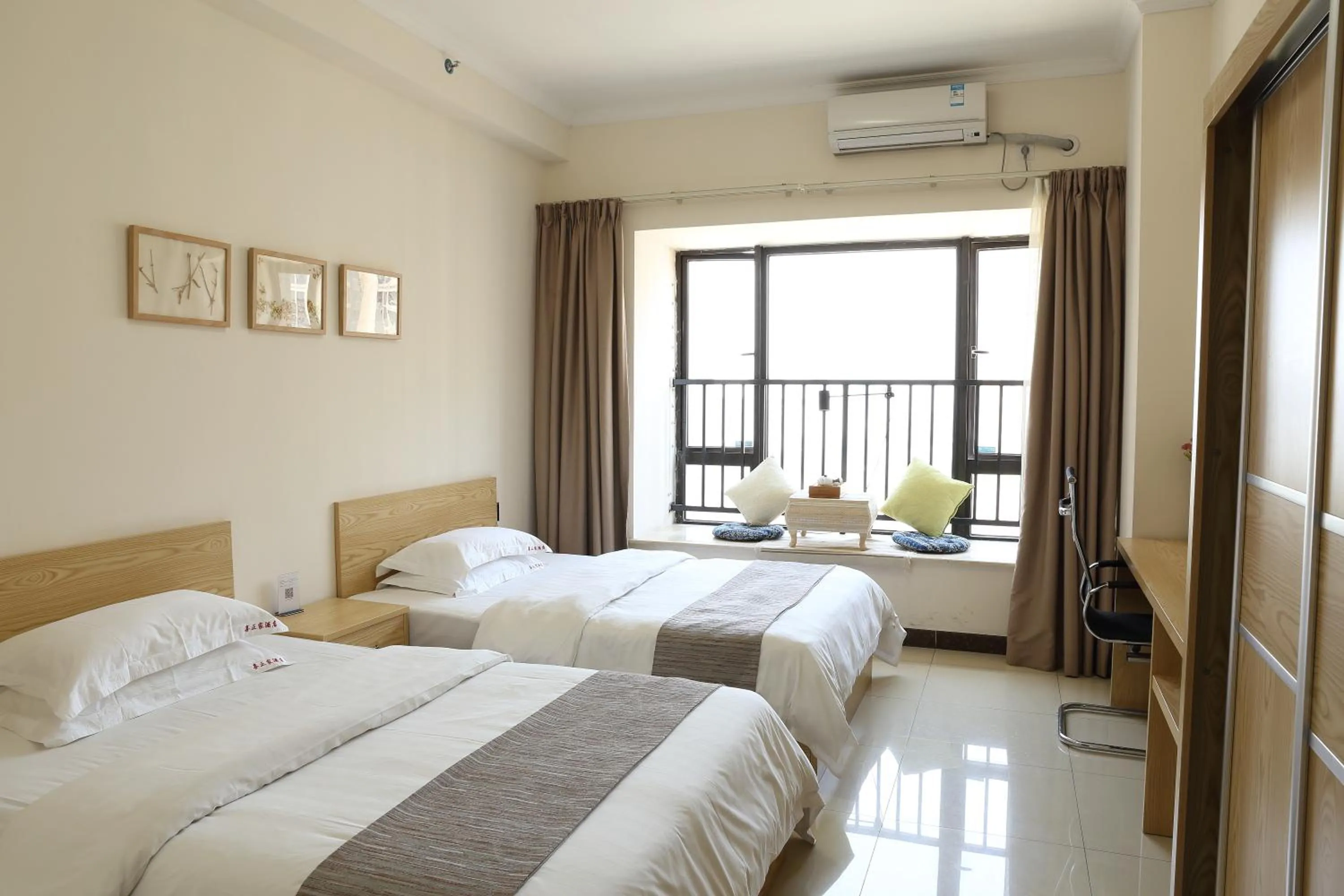 Xizhengjia Apartment Hotel (Guangzhou Financial City Keyun Road subway station store)