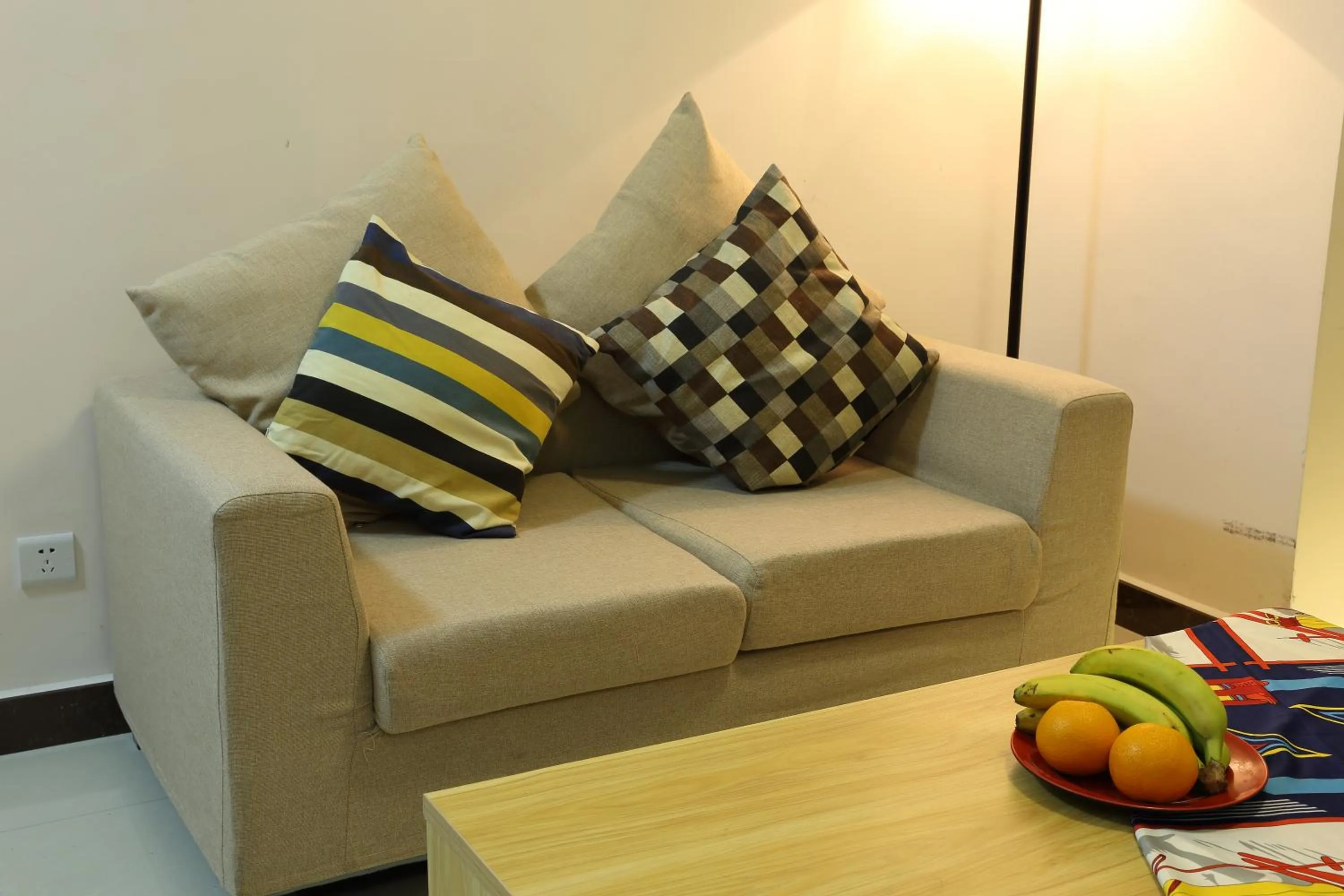 Xizhengjia Apartment Hotel (Guangzhou Financial City Keyun Road subway station store)