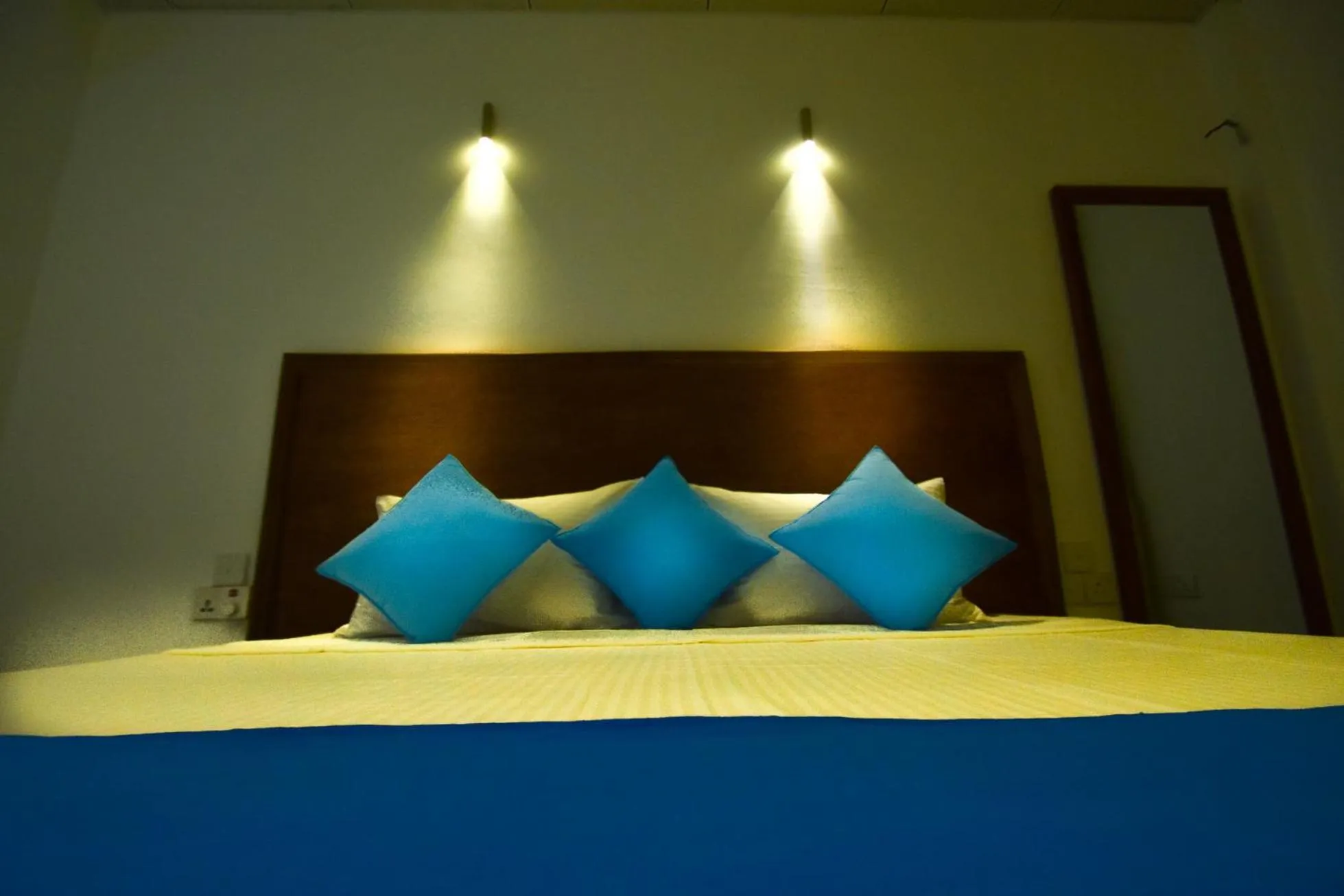 Bed in Heavens Door Guest Inn