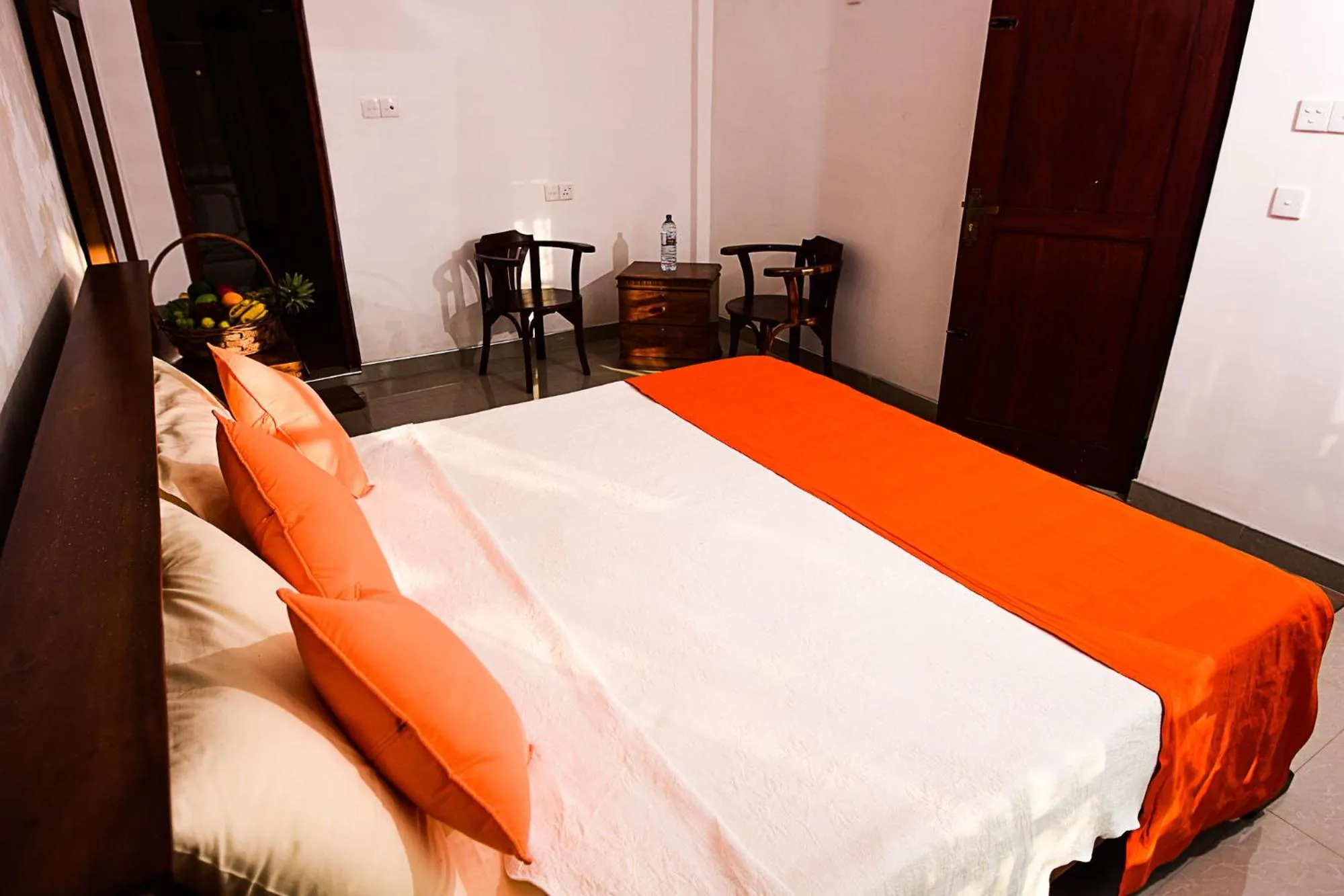 Bed in Heavens Door Guest Inn