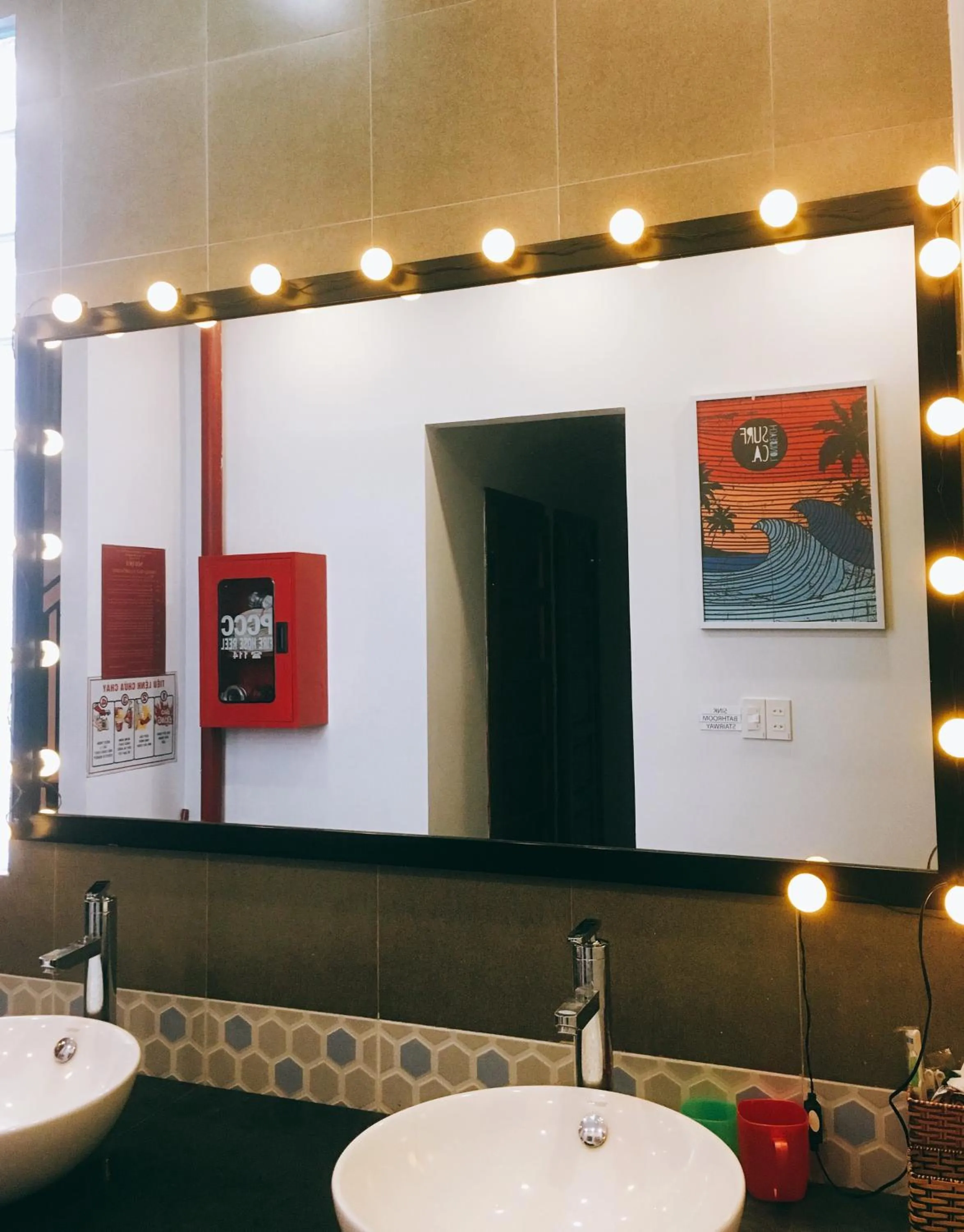 Bathroom in Kon-Tiki DaNang Hostel