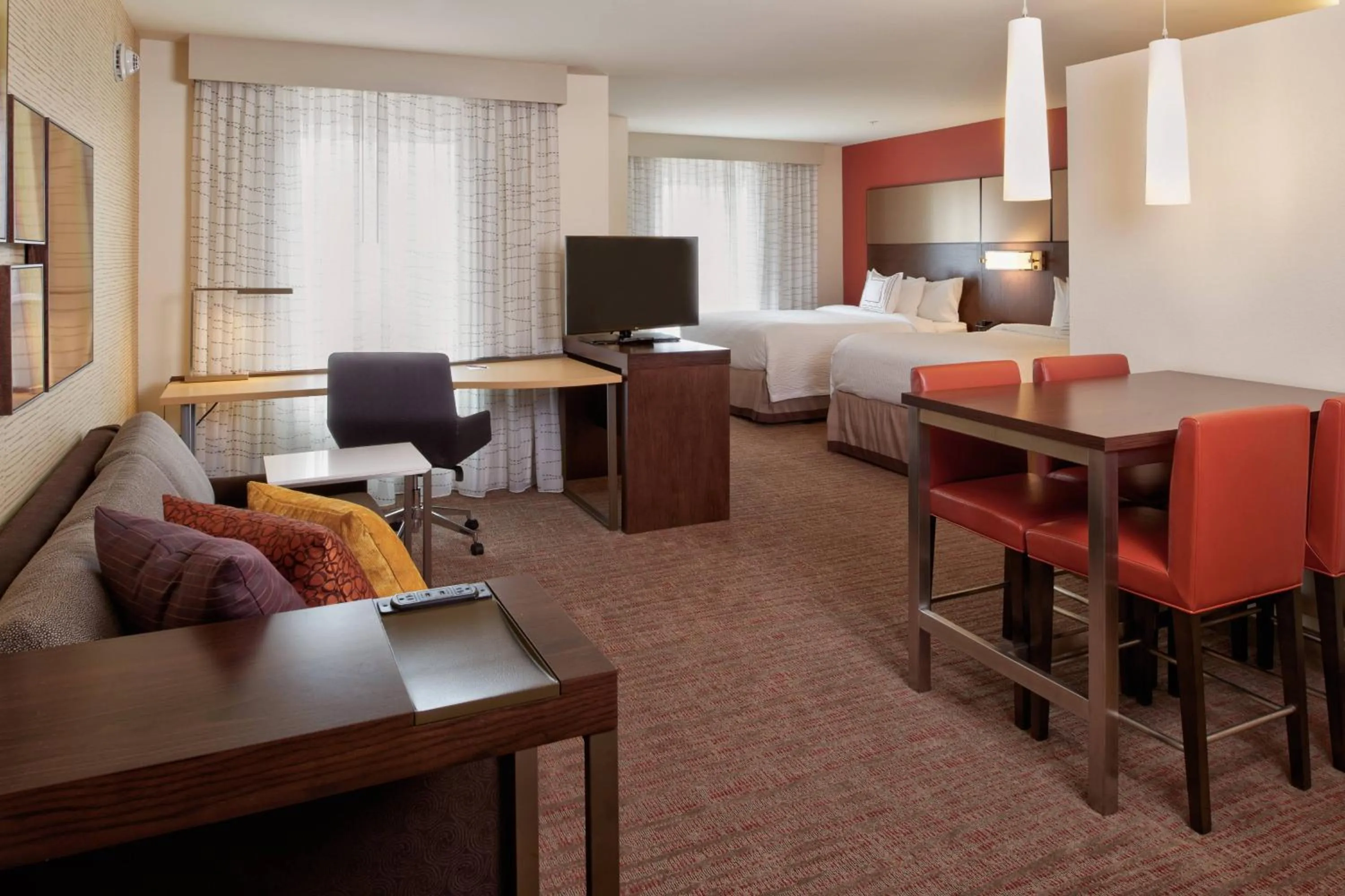Photo of the whole room, Bed in Residence Inn by Marriott Chicago Bolingbrook