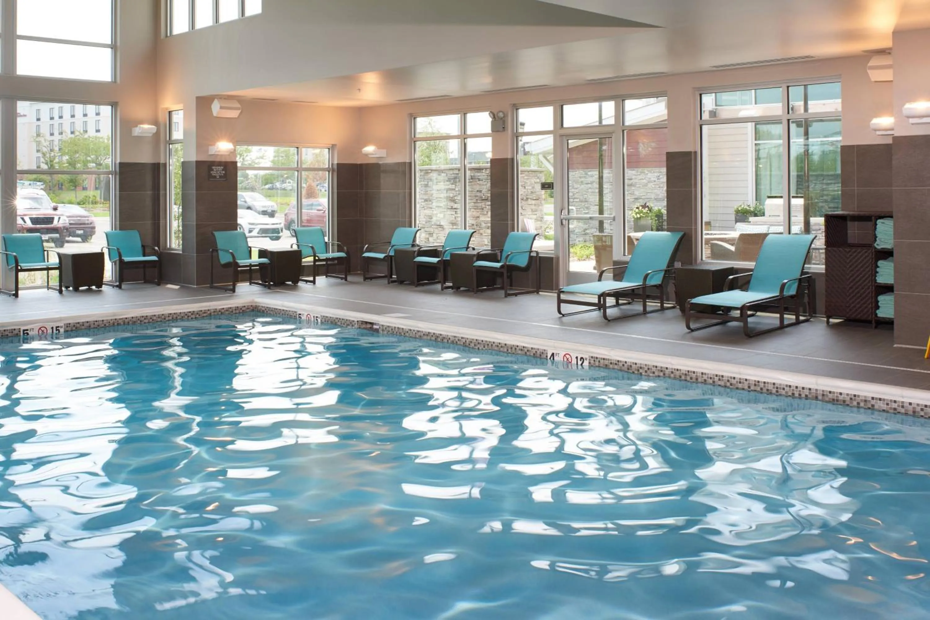 Swimming pool in Residence Inn by Marriott Chicago Bolingbrook
