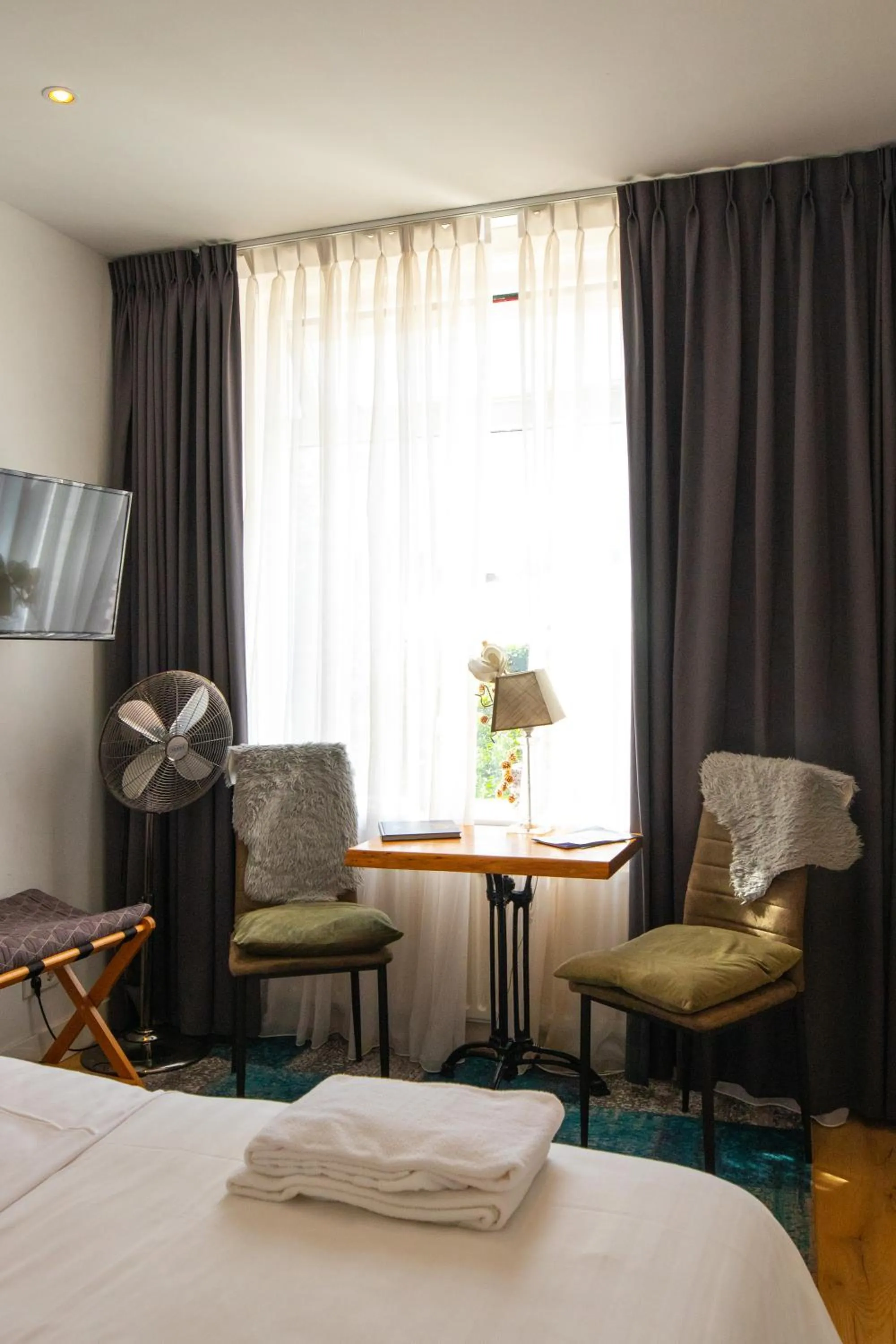 Living room, Bed in cafe 't Vonderke