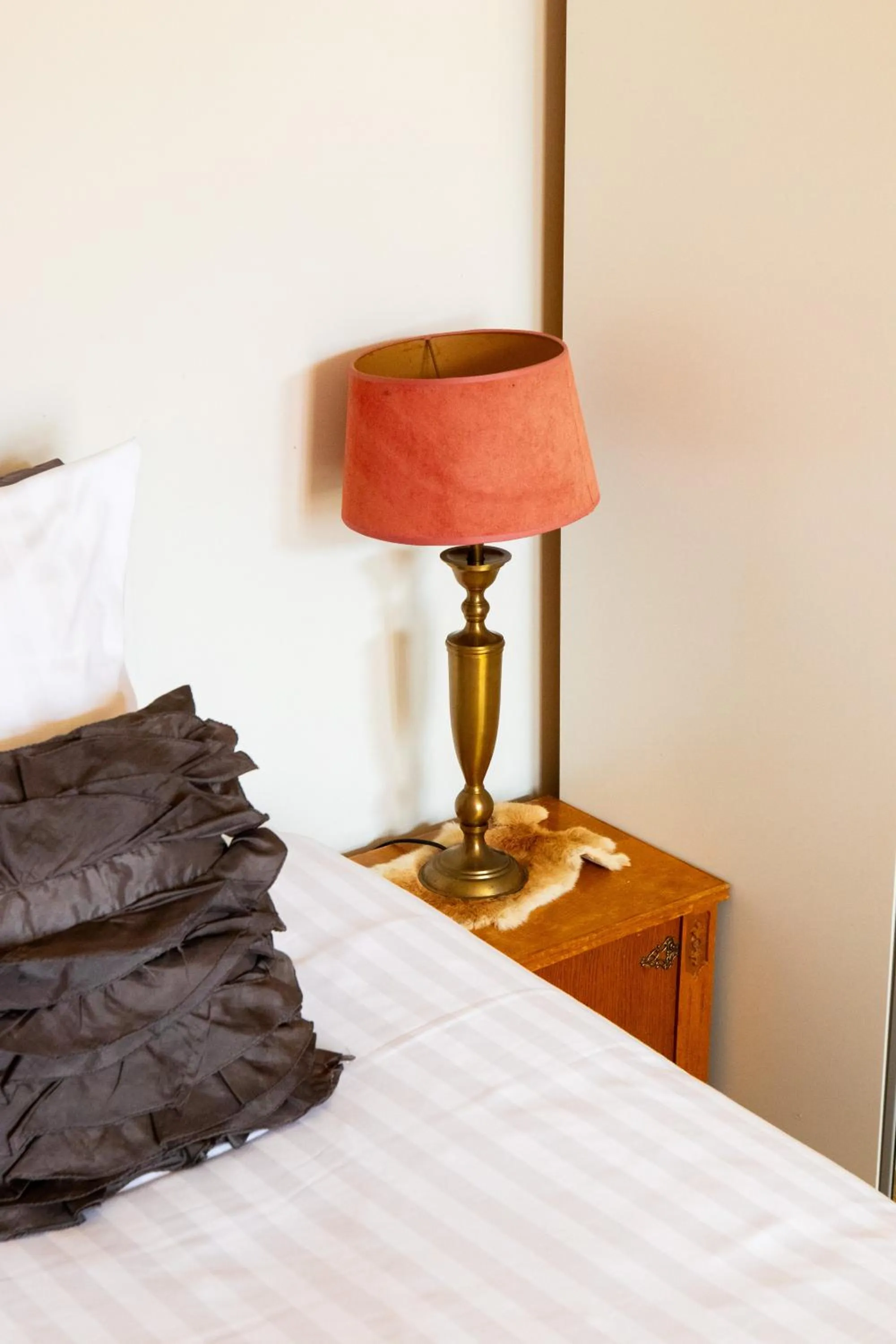 Bedroom, Bed in cafe 't Vonderke