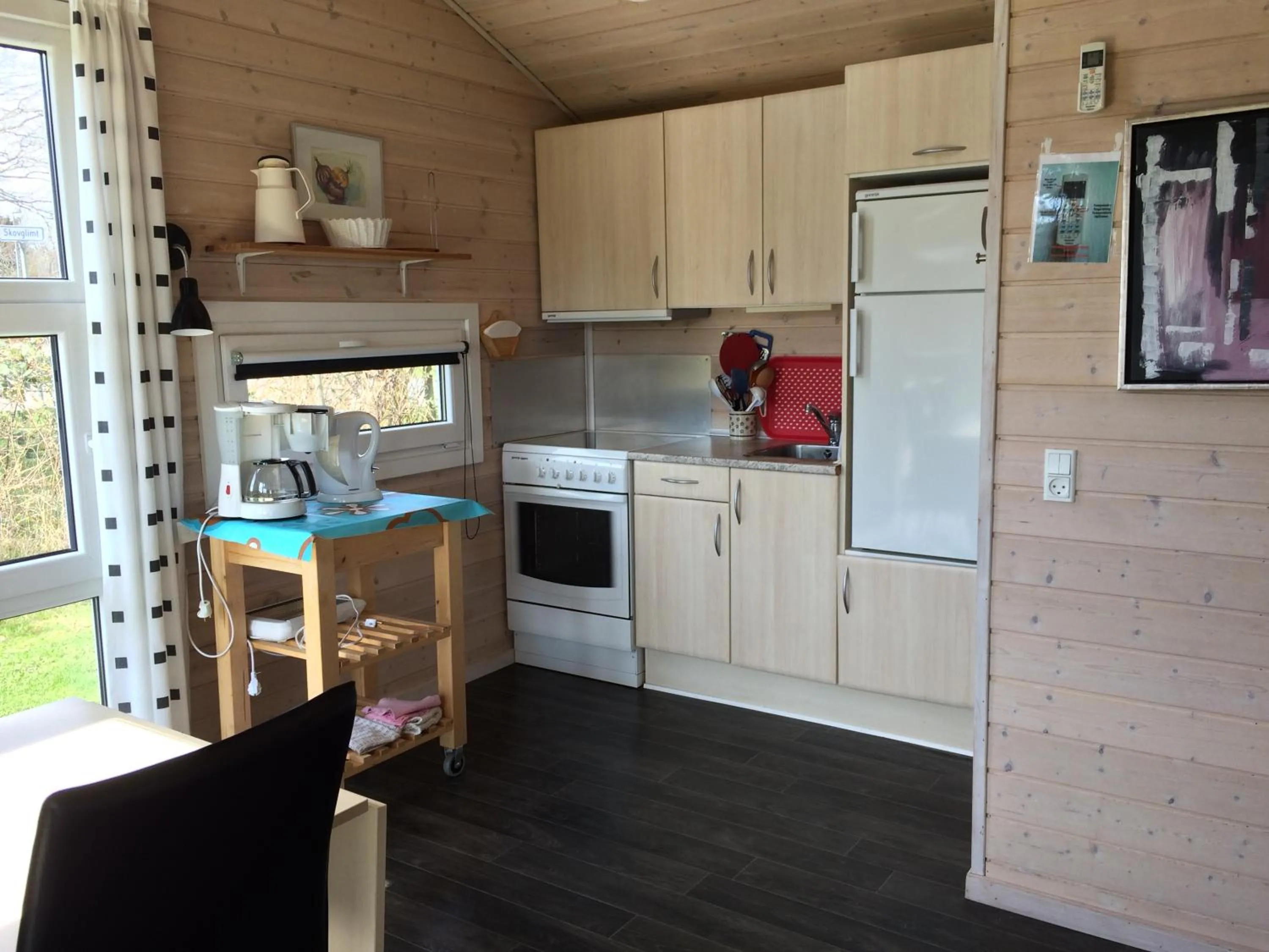 Kitchen or kitchenette in Vorbasse camping