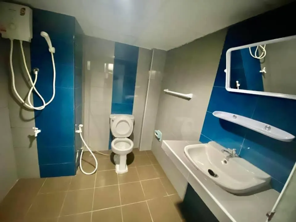 Pasawang Hotel (โรงแรมภาสว่าง)