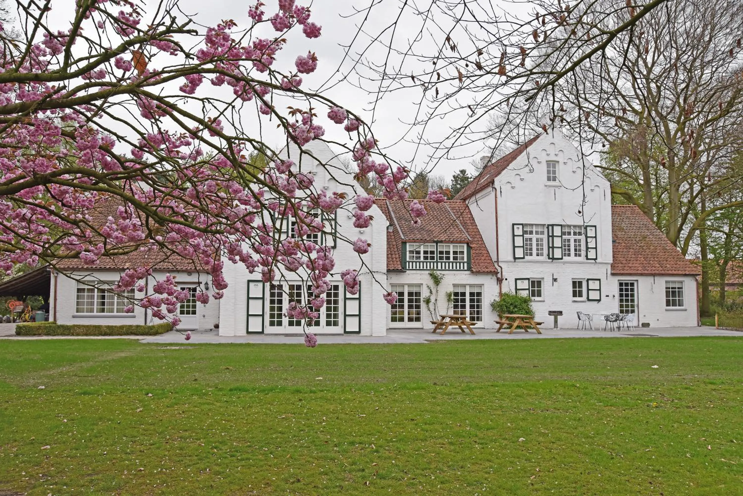 Property building in B&B Domein Rodin