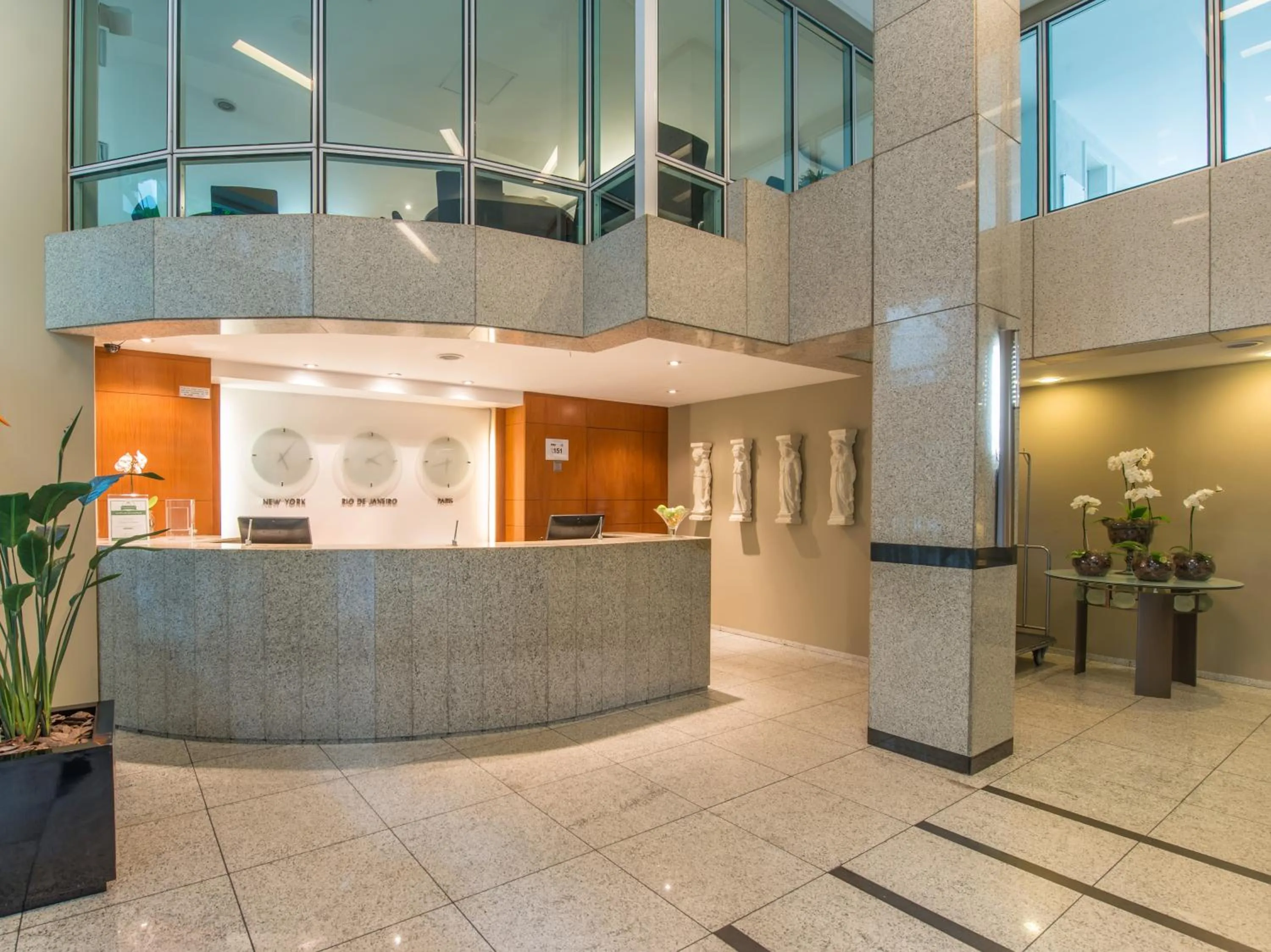 Lobby or reception in Promenade Palladium Leblon